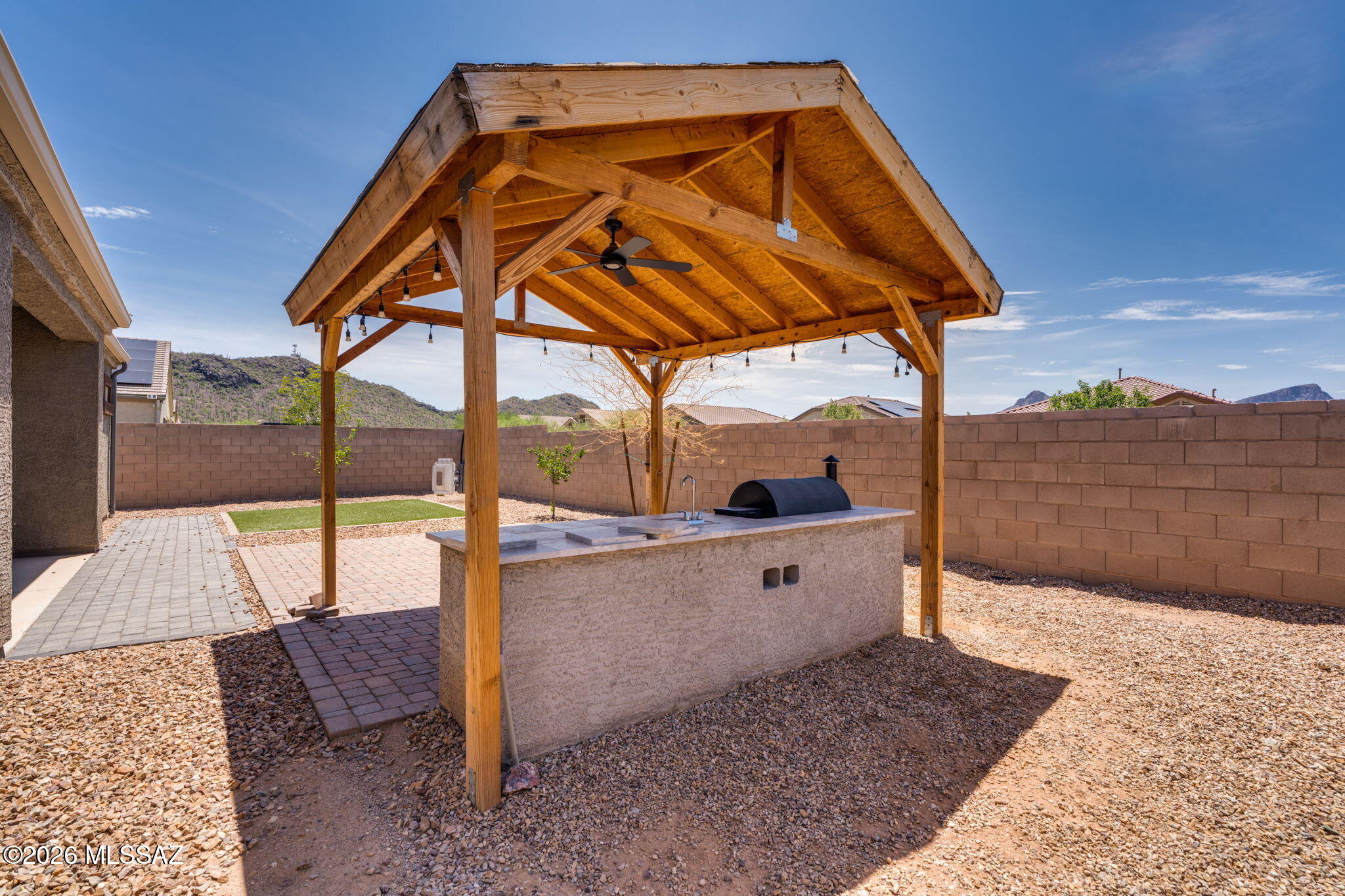 Saguaro Bloom 7B - Residential