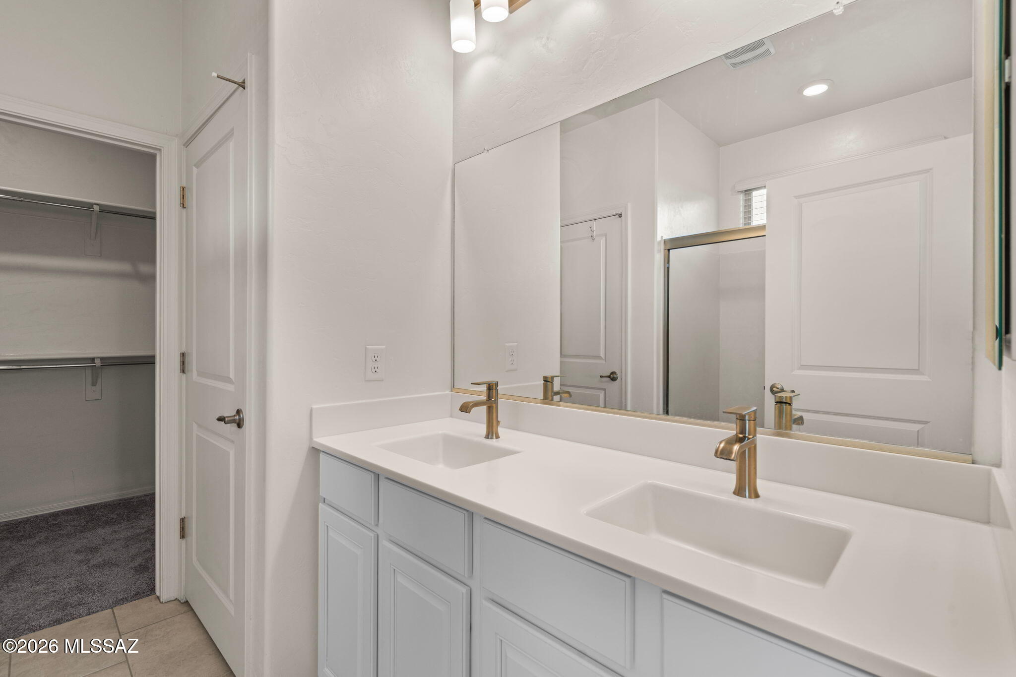 De Anza - Residential