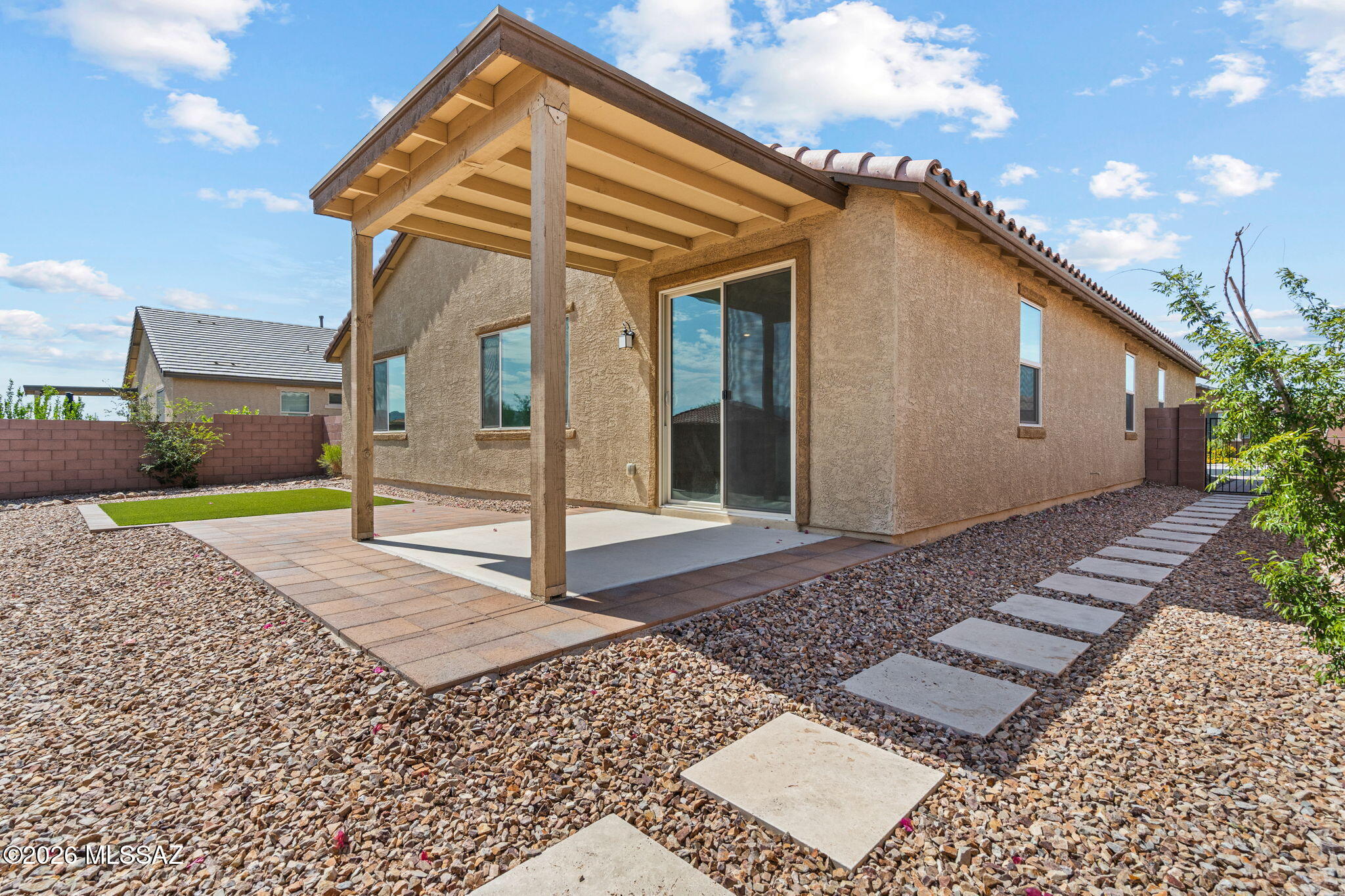 De Anza - Residential