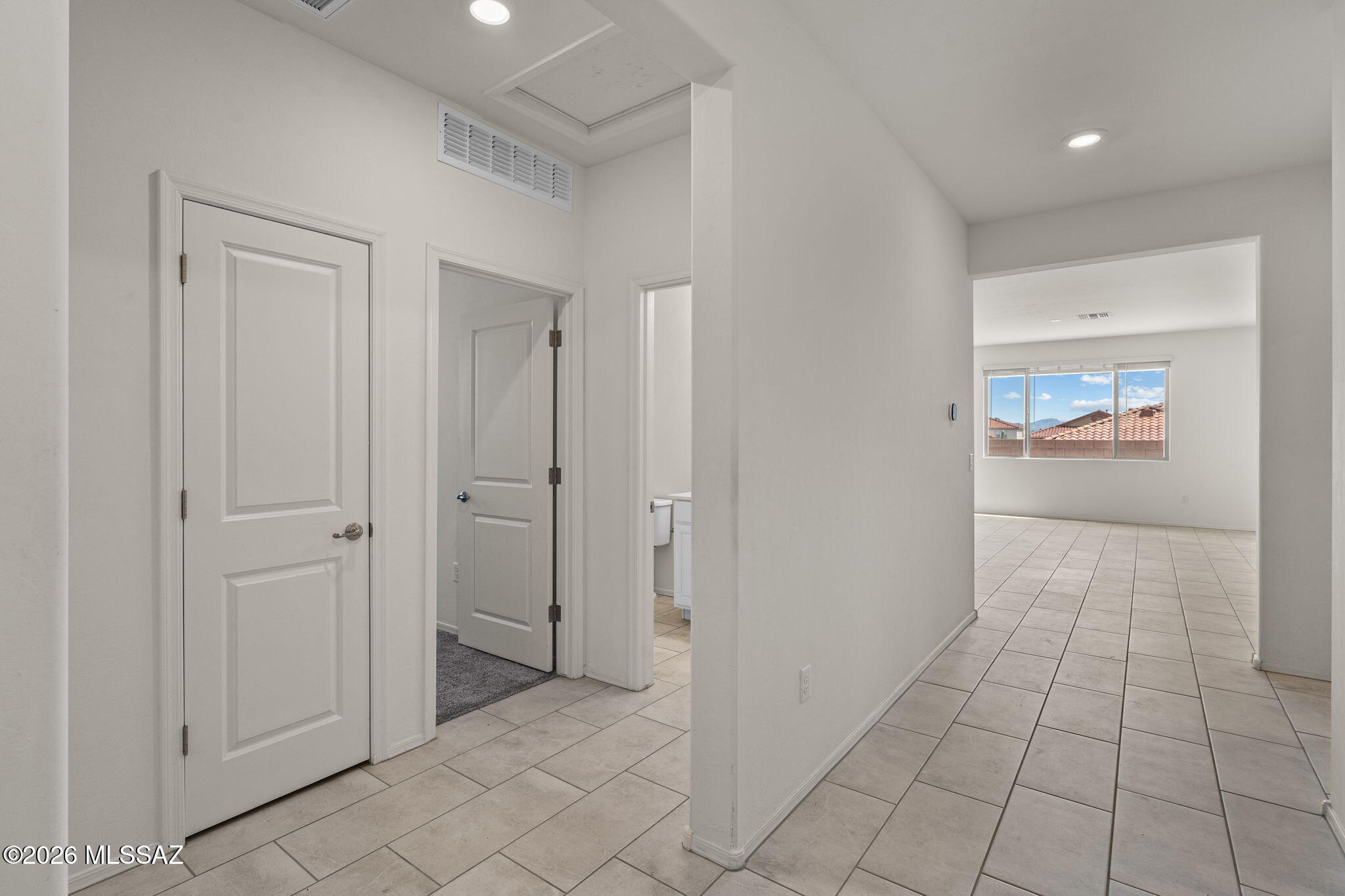 De Anza - Residential
