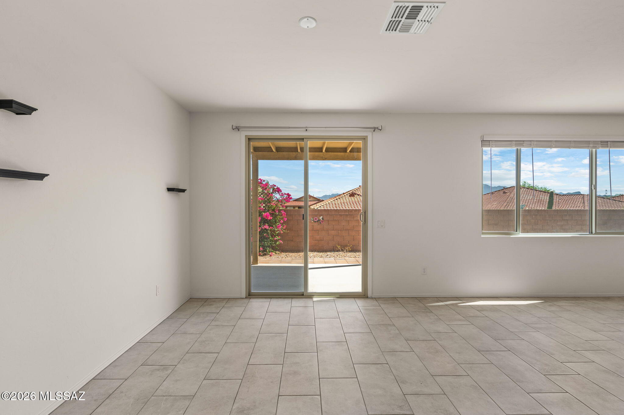 De Anza - Residential