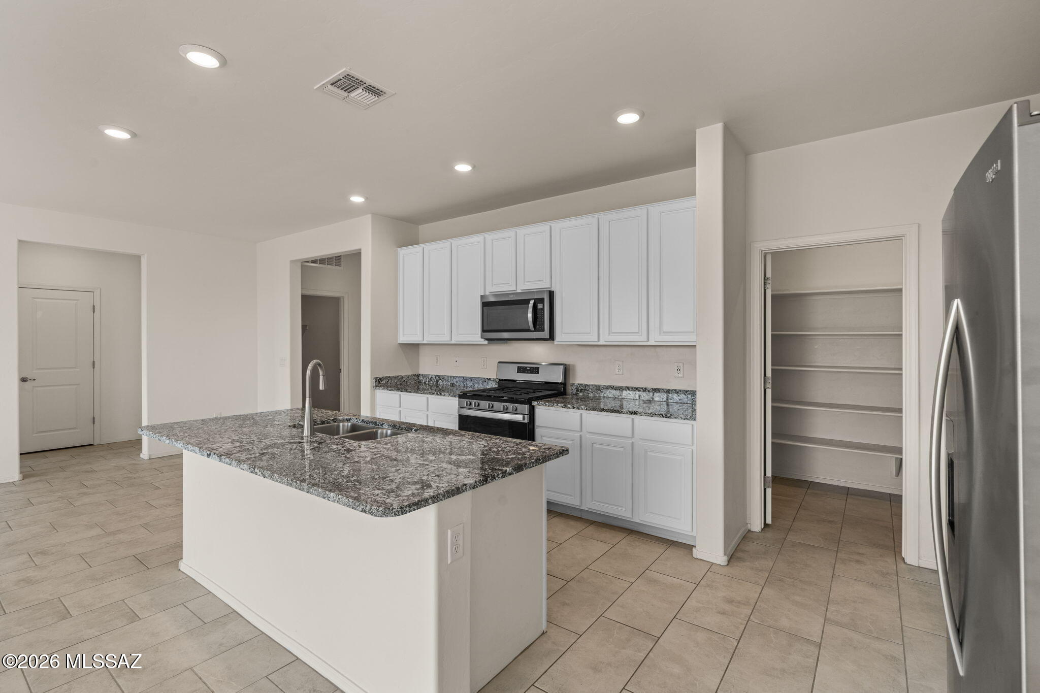De Anza - Residential