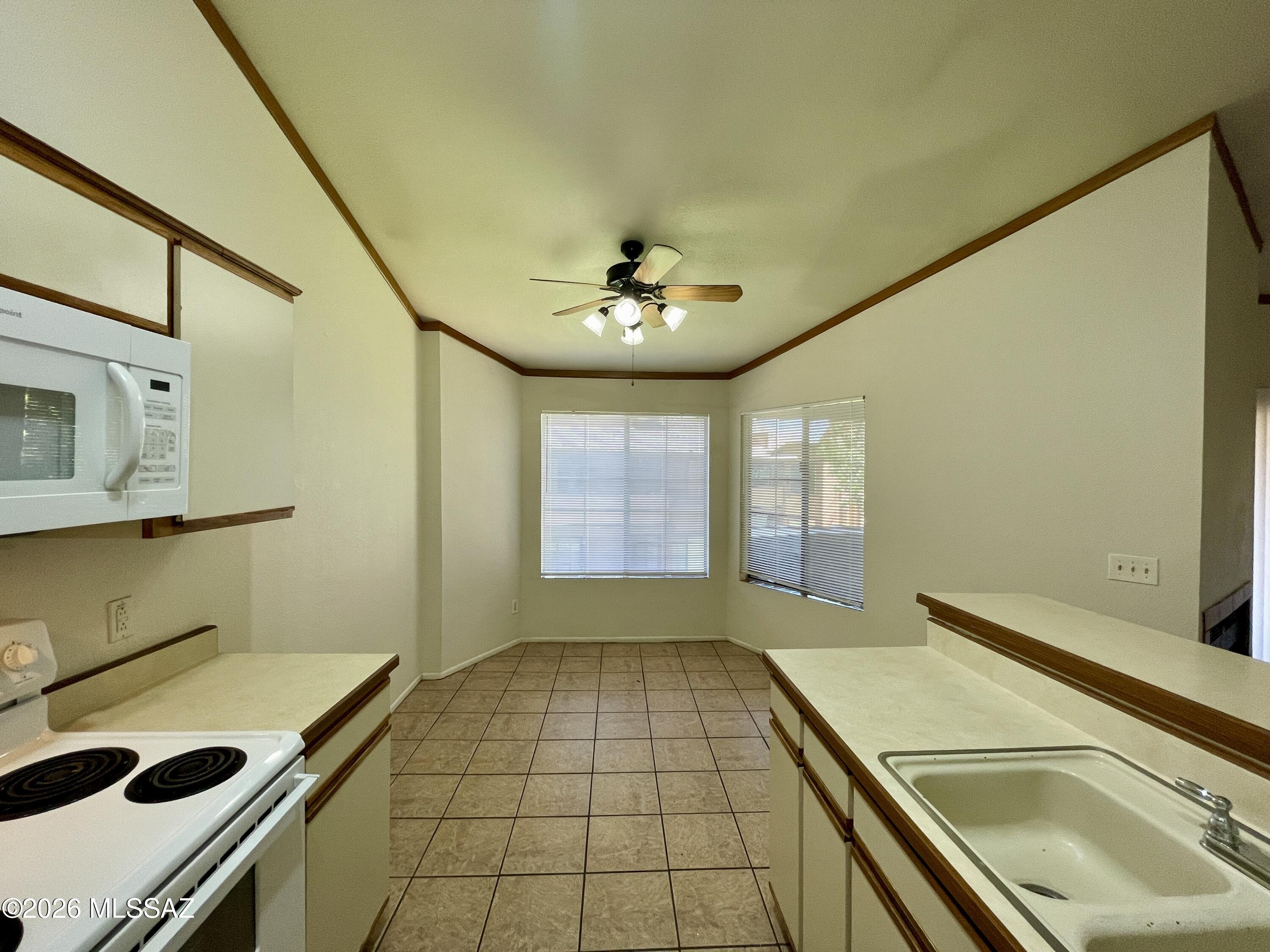Midvale Park Commerce Center Amend. (1-23) - Residential Lease