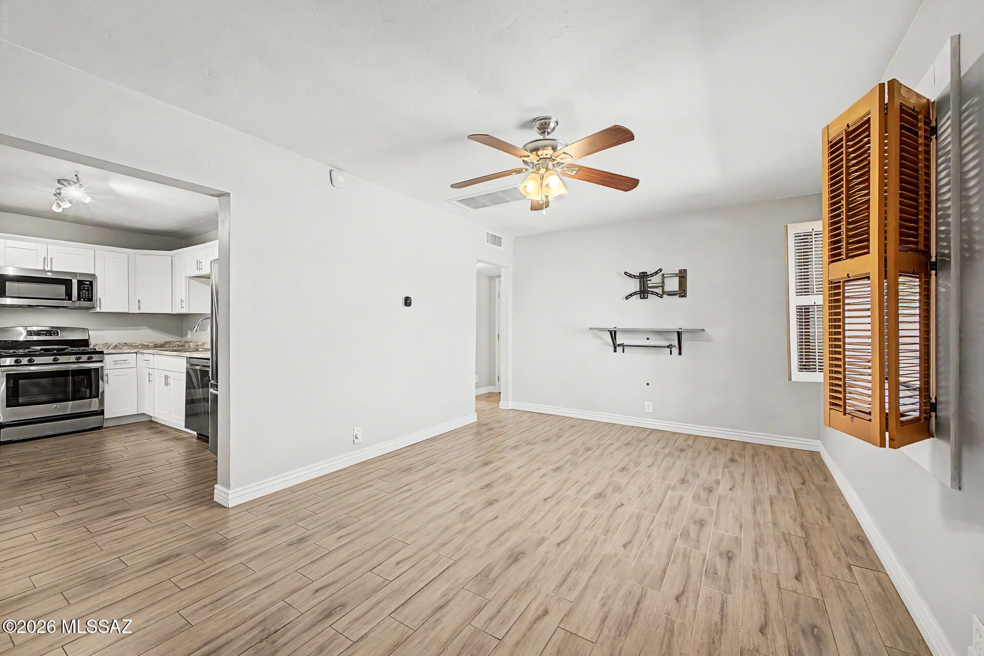 Country Club Park - Residential