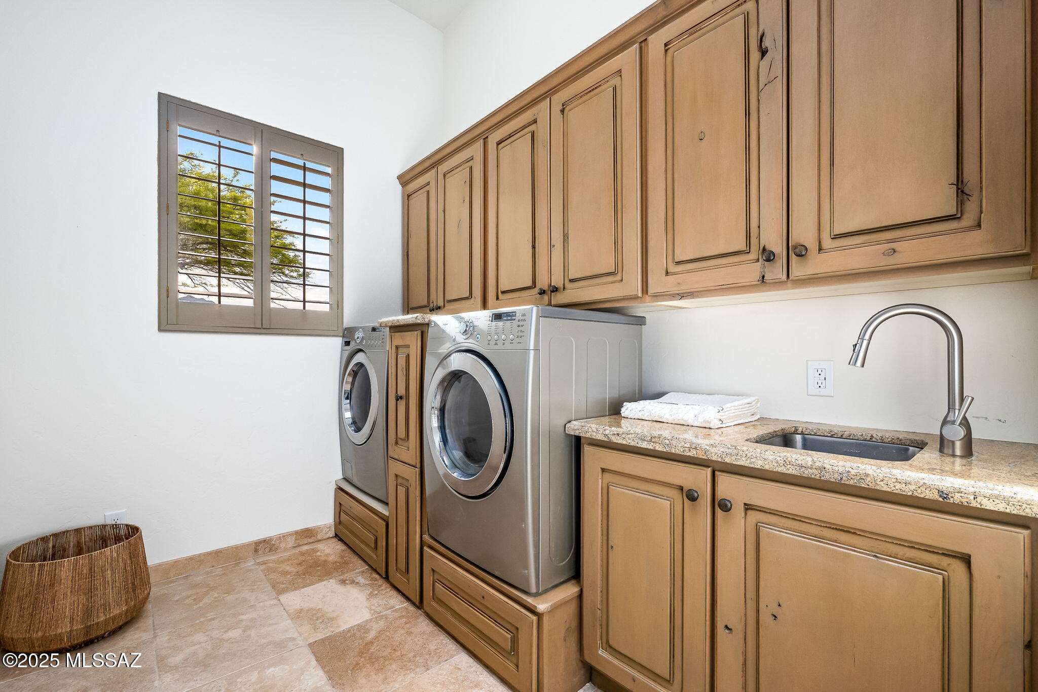Twin Hills Estates (1-28) - Residential