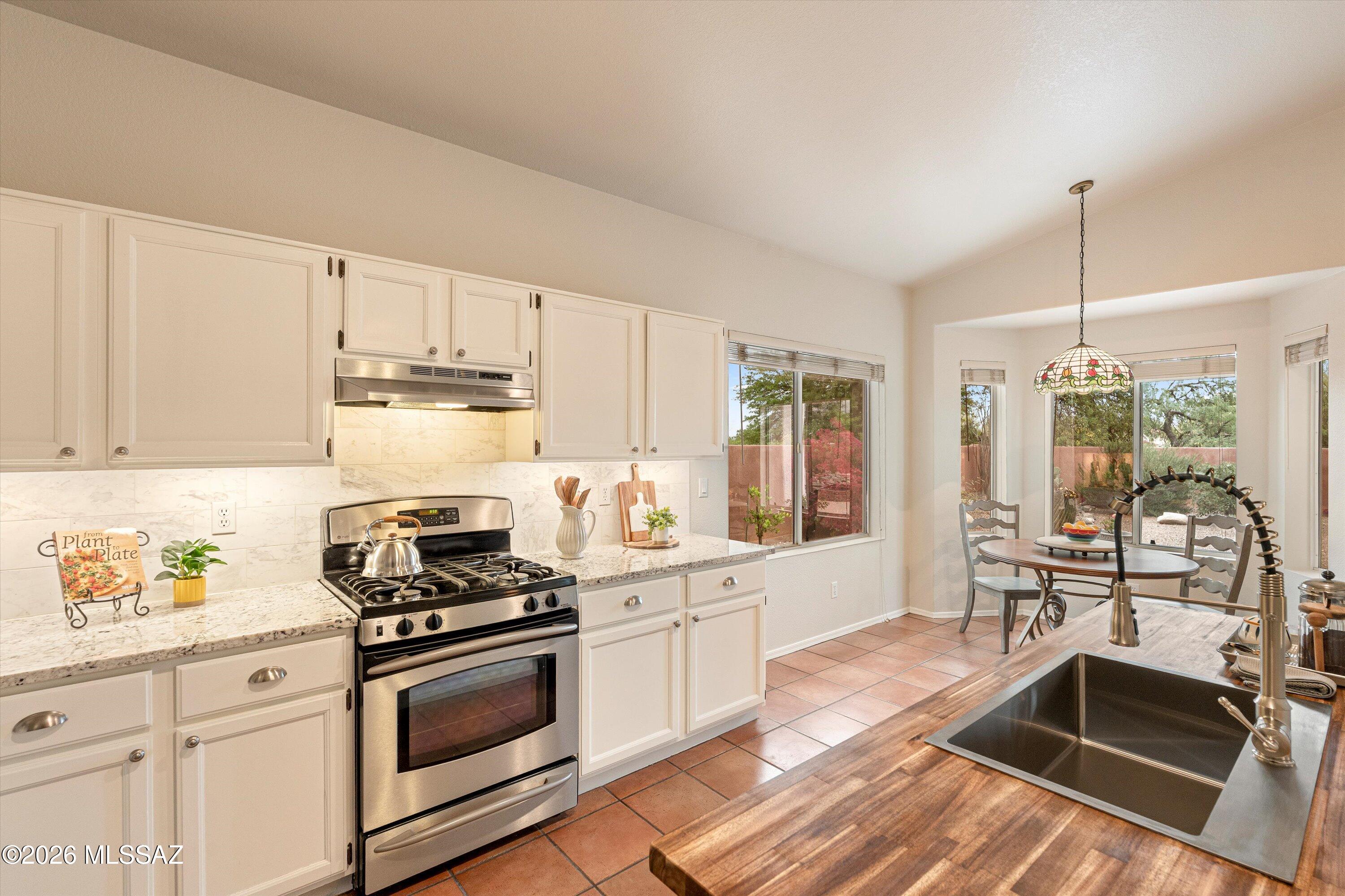 Bristol Park Resubdivision (1-83) - Residential