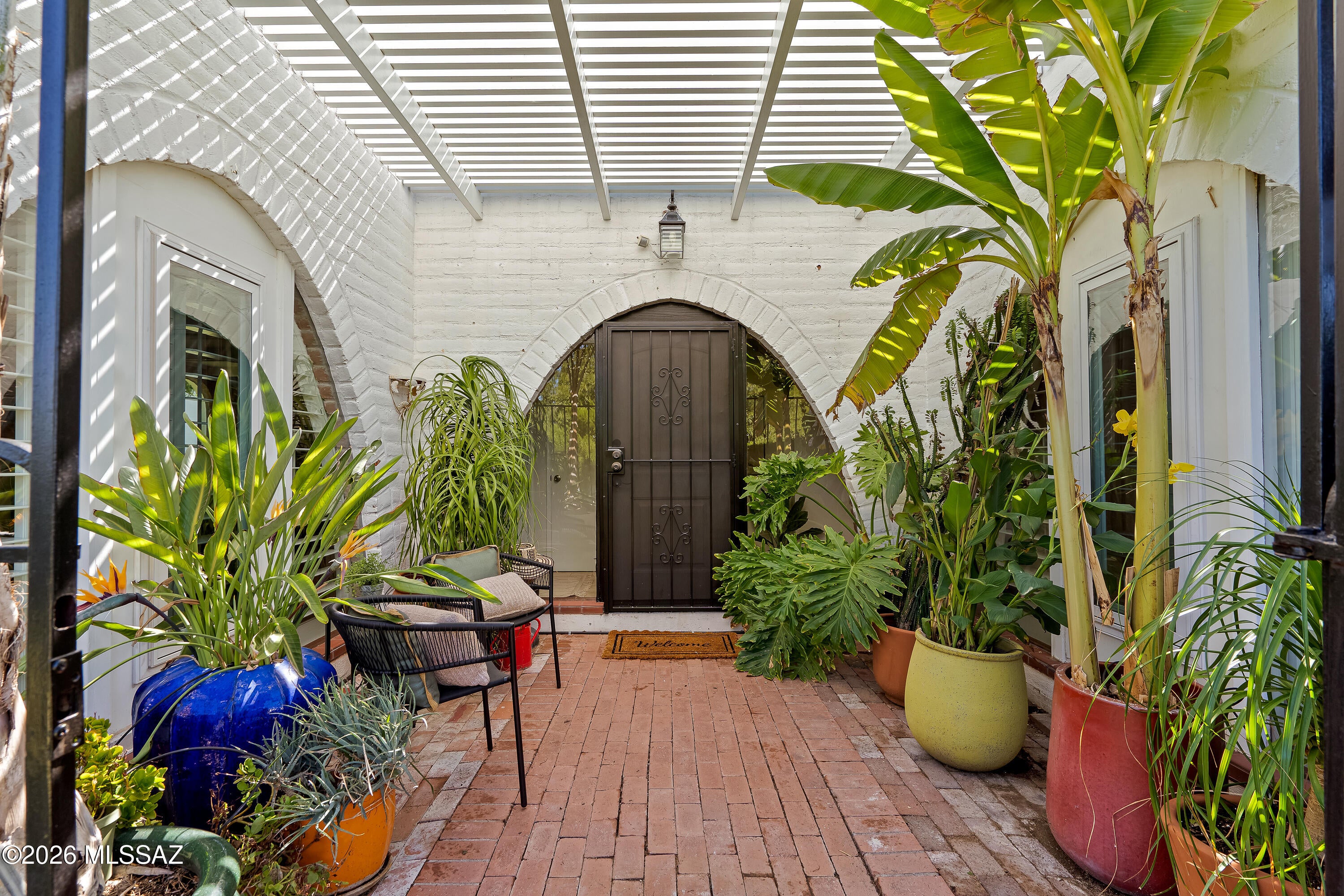 Las Lomitas (1) - Residential
