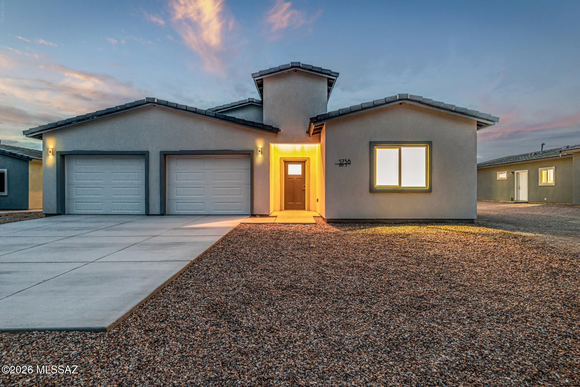 Rare opportunity to own this property w/detached guest house on a 1-acre lot! Both homes include their own 2-car garage for convenience! The main residence features an open layout w/5-bed & 2.5-bath, enhanced by tile flooring, modern light fixtures, neutral paint throughout, & powder room. Wide-open kitchen showcases SS appliances, a walk-in pantry, white cabinetry, dark counters, & a two-tier breakfast bar island. The split main retreat provides a walk-in closet & a bathroom w/dual vessel sinks. Discover a covered patio overlooking a blank canvas backyard. The detached guest house offers an open-concept layout w/3-bed & 2-bath, a fully equipped kitchen, a main bedroom w/private bathroom & direct backyard access, as well as its own laundry space. These unique properties are move-in ready!