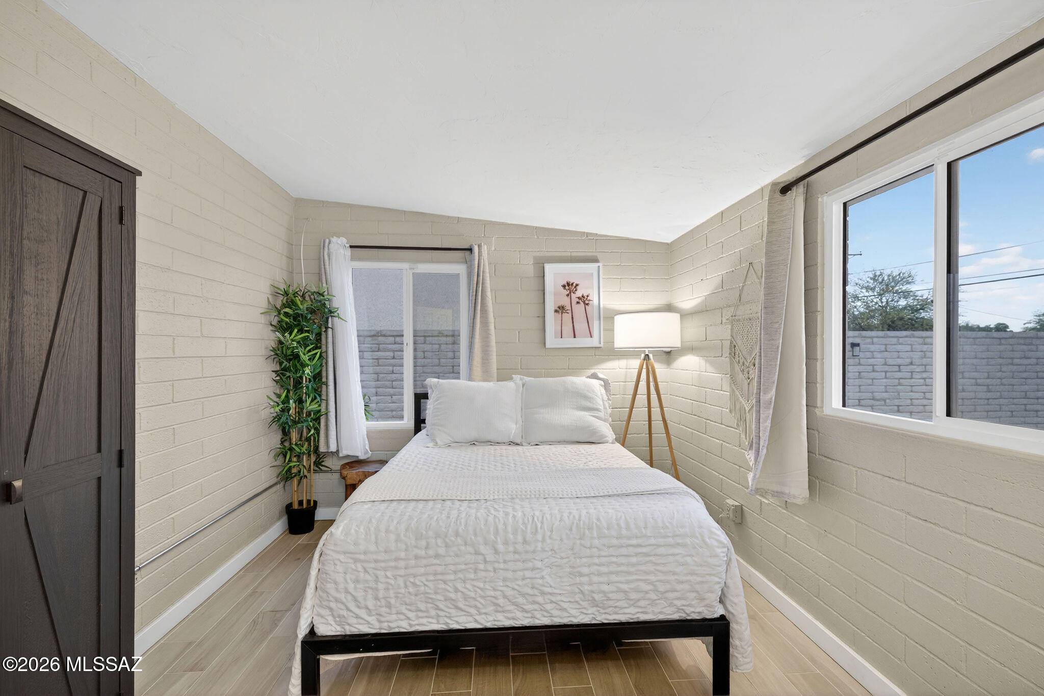Del Monte Village - Residential