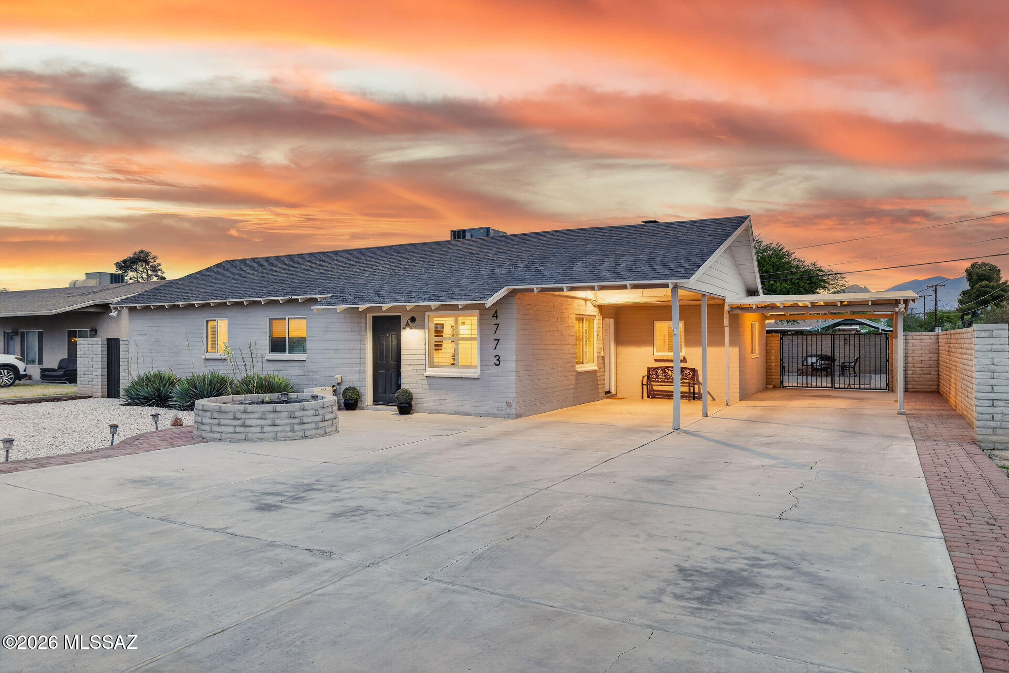 Del Monte Village - Residential