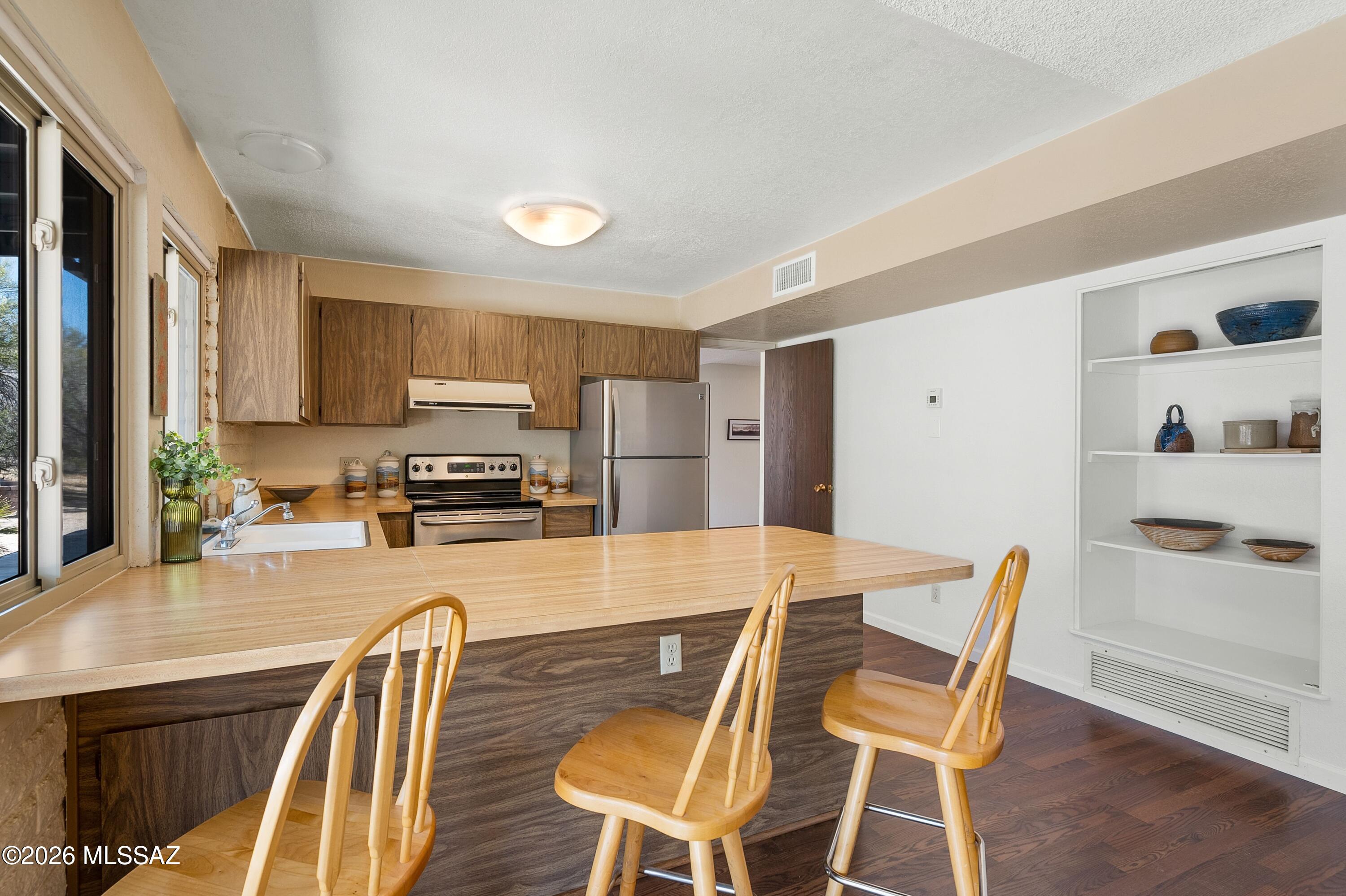 Rancho Feliz (390-441) - Residential