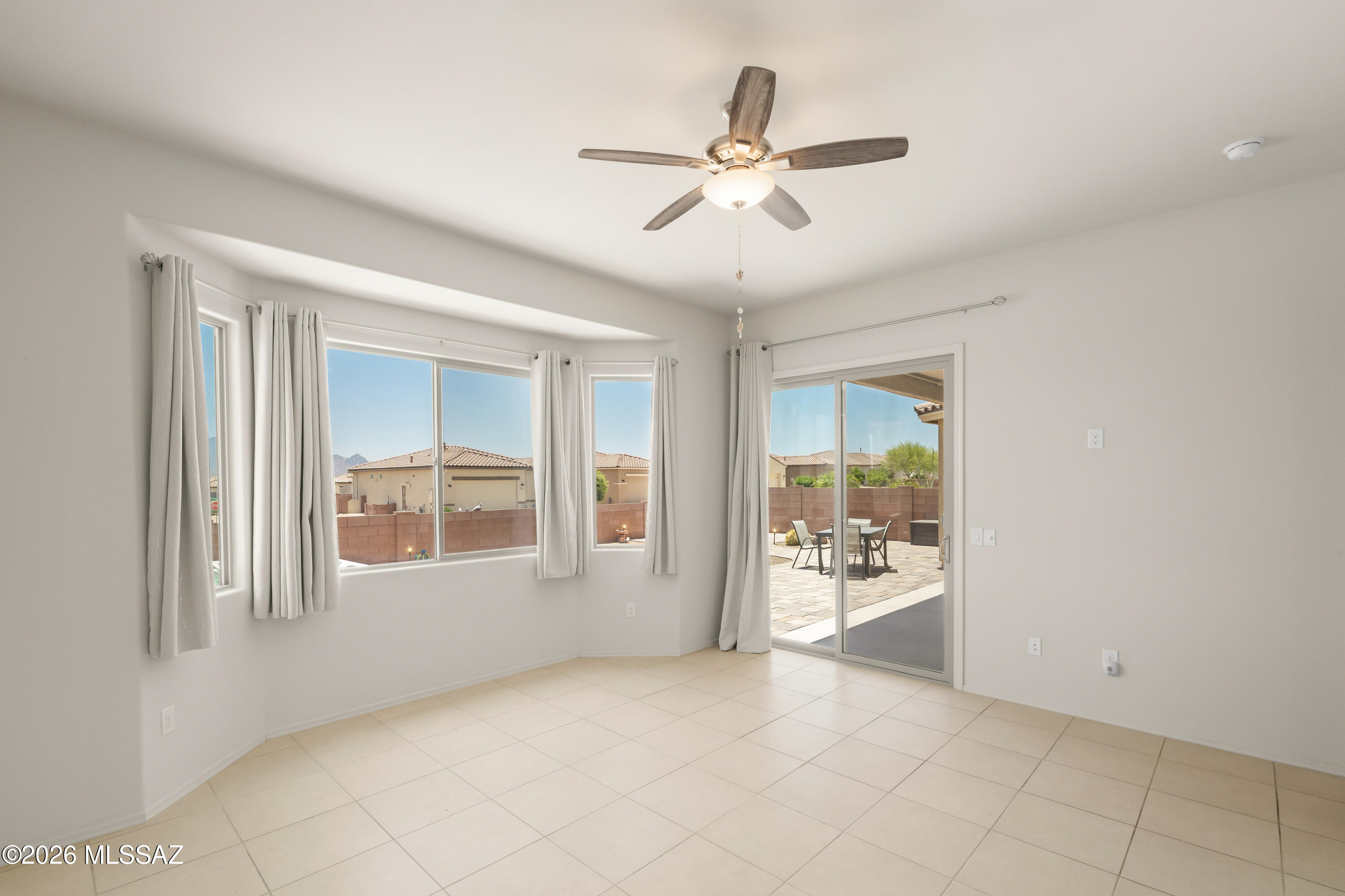 Las Campanas BLK G (96-216) - Residential