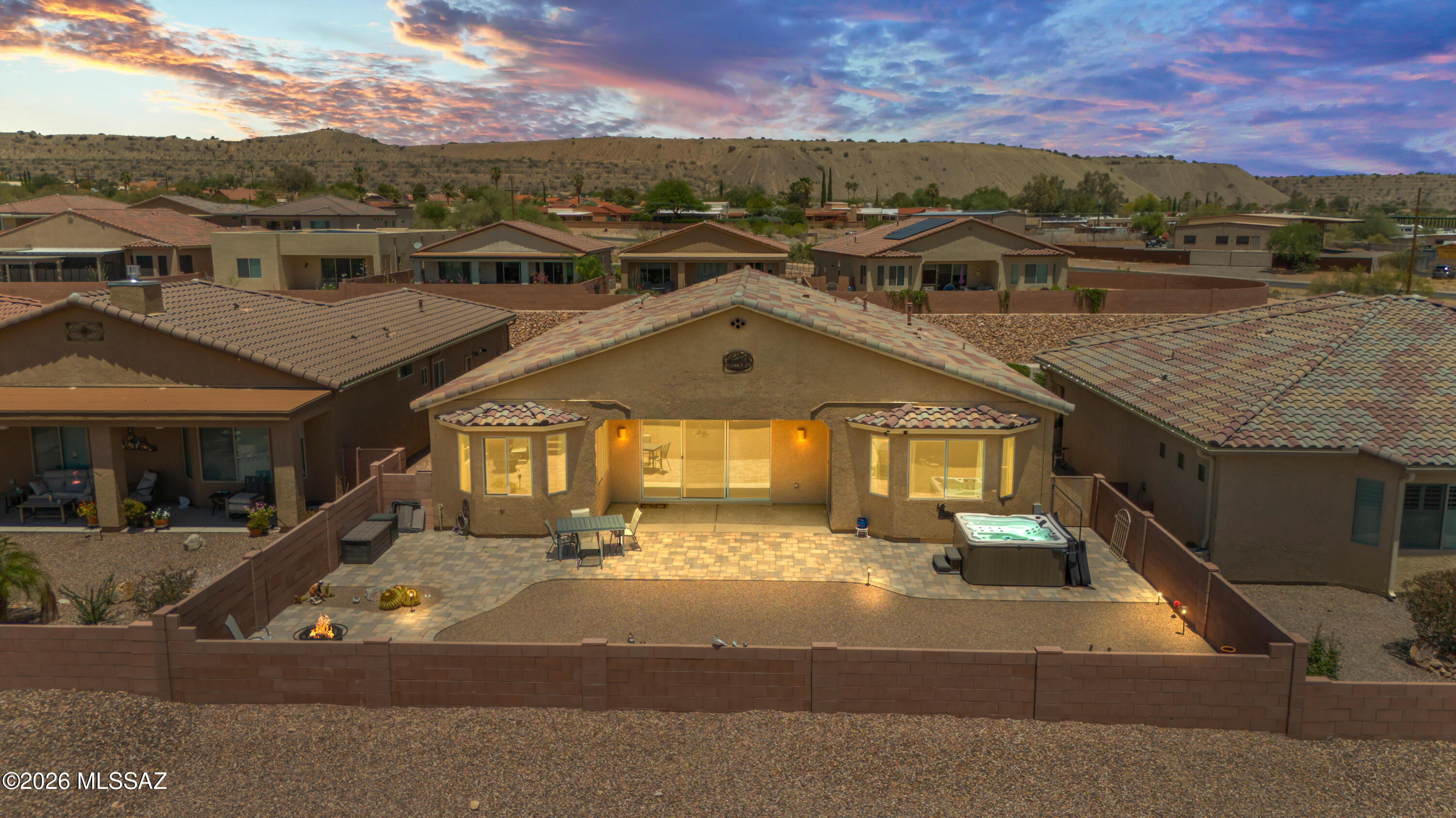 Las Campanas BLK G (96-216) - Residential