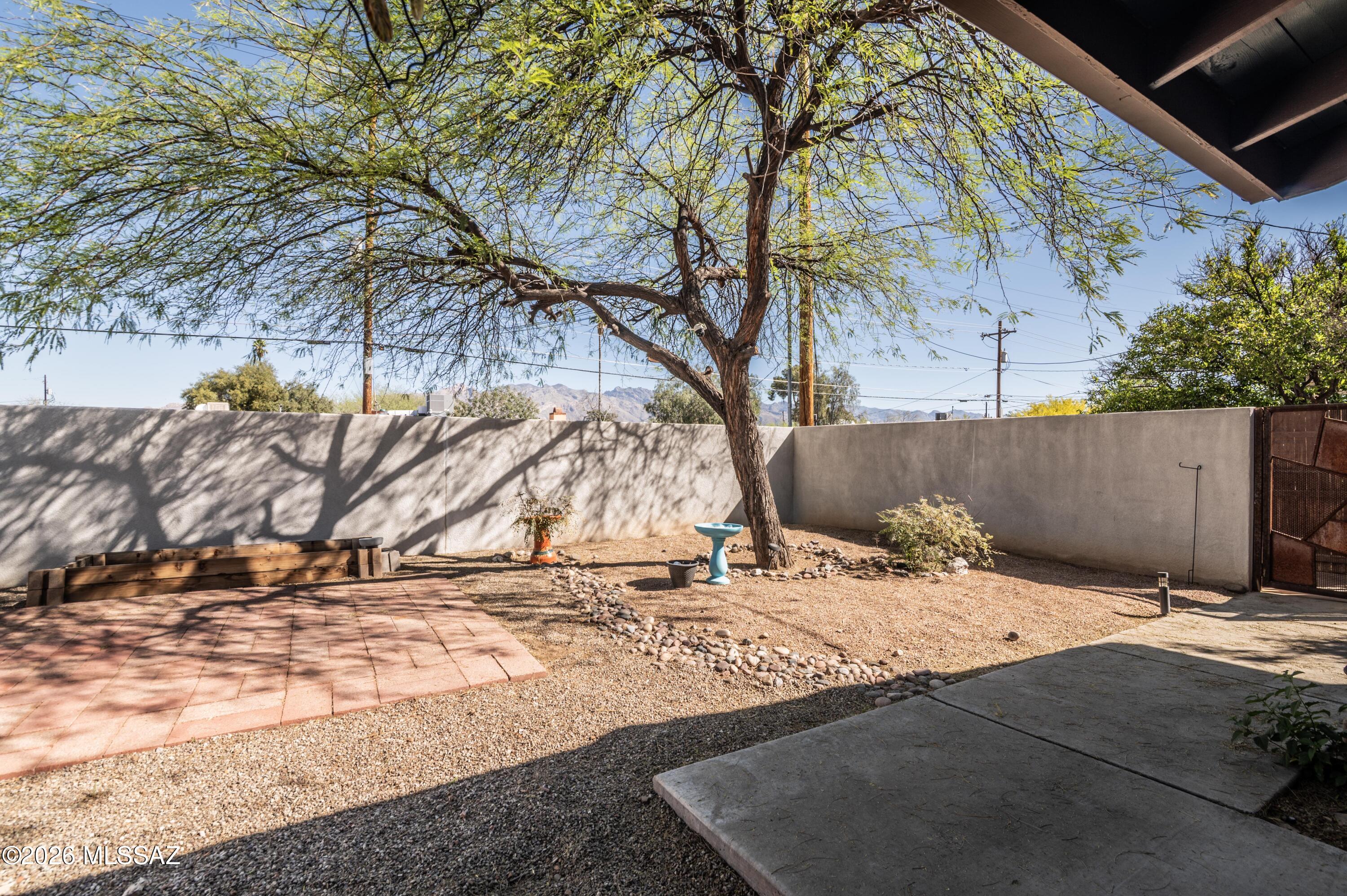 Pueblo Verde (1-3) - Residential