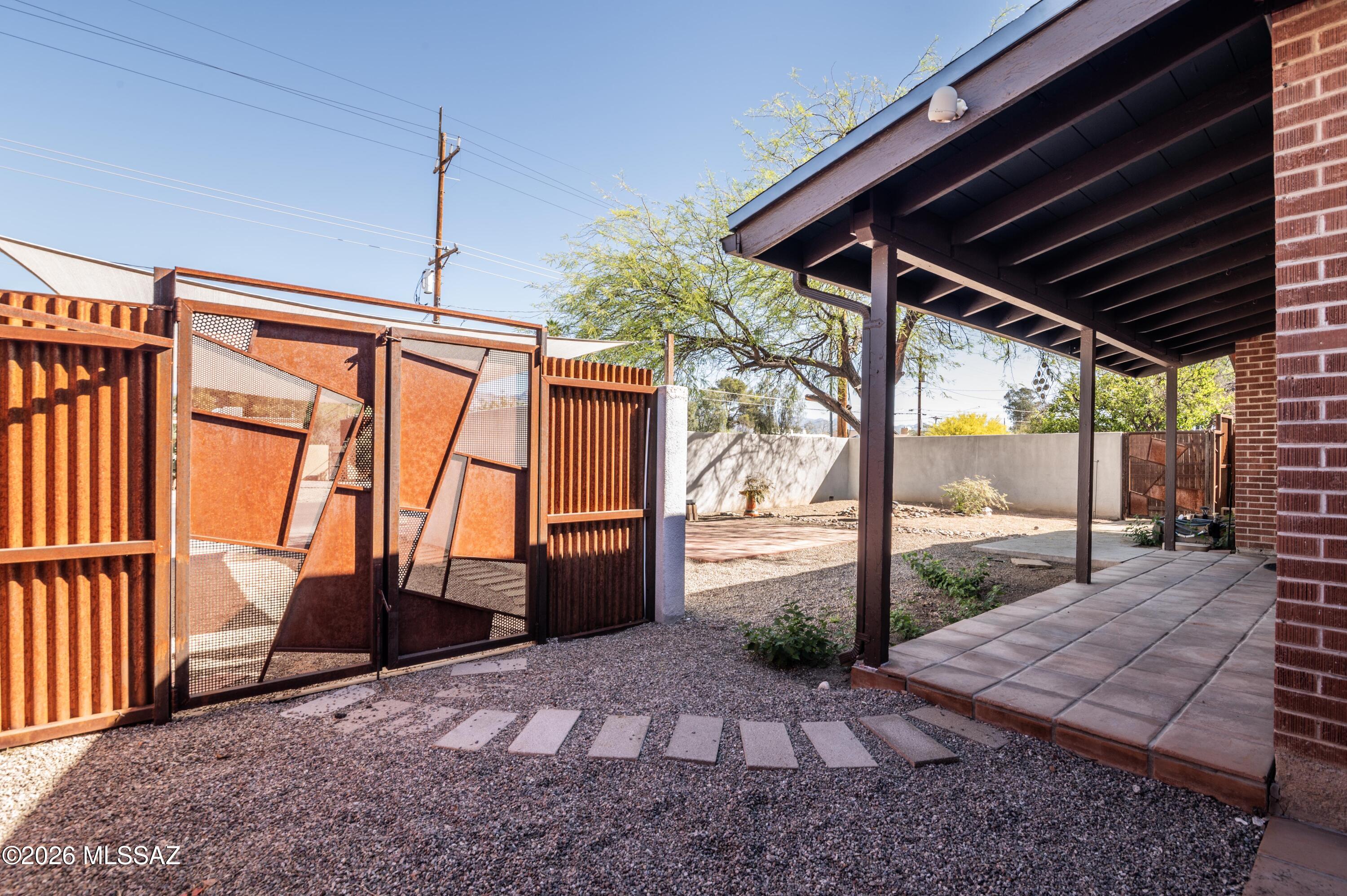 Pueblo Verde (1-3) - Residential