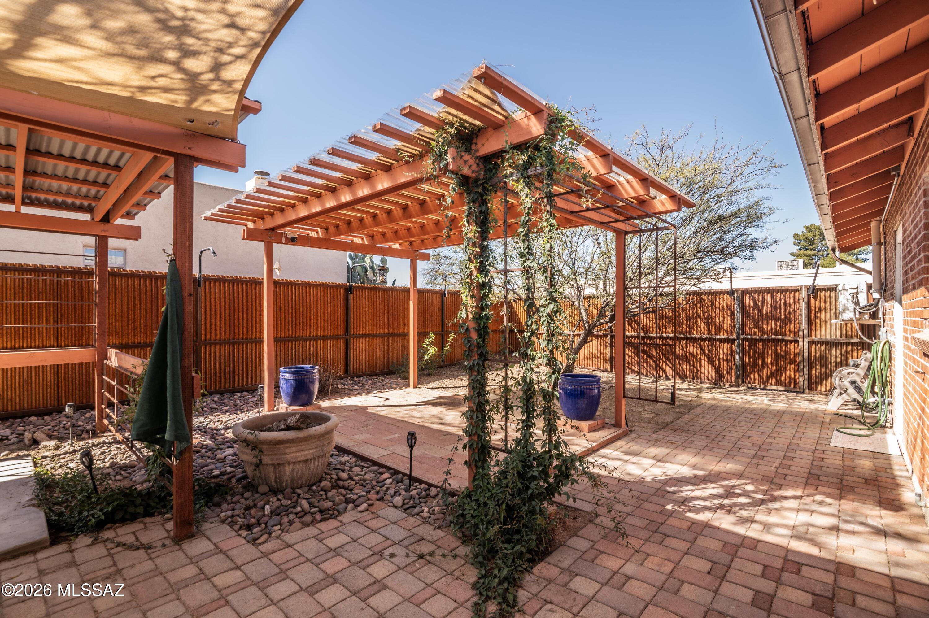 Pueblo Verde (1-3) - Residential