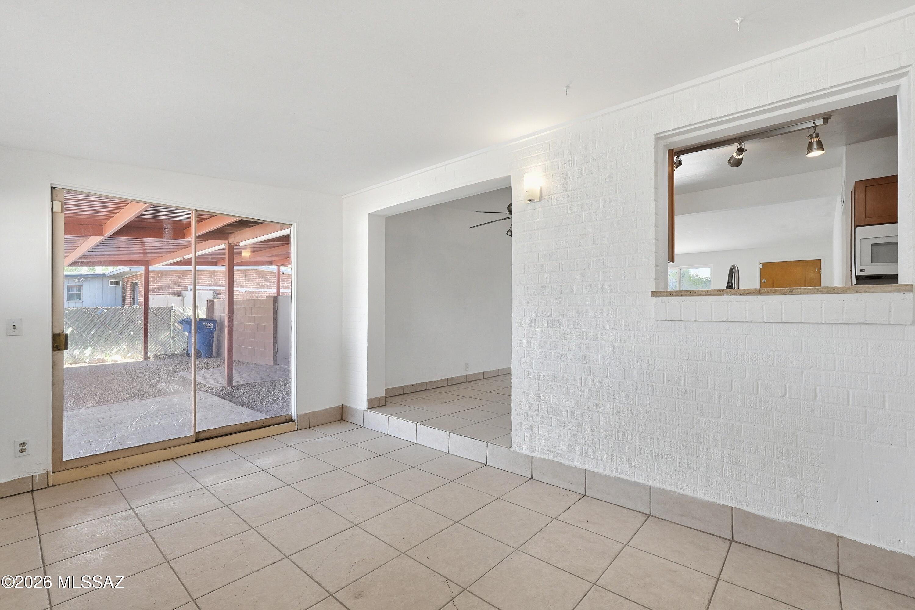 Tierra Del Sol (1-2) - Residential