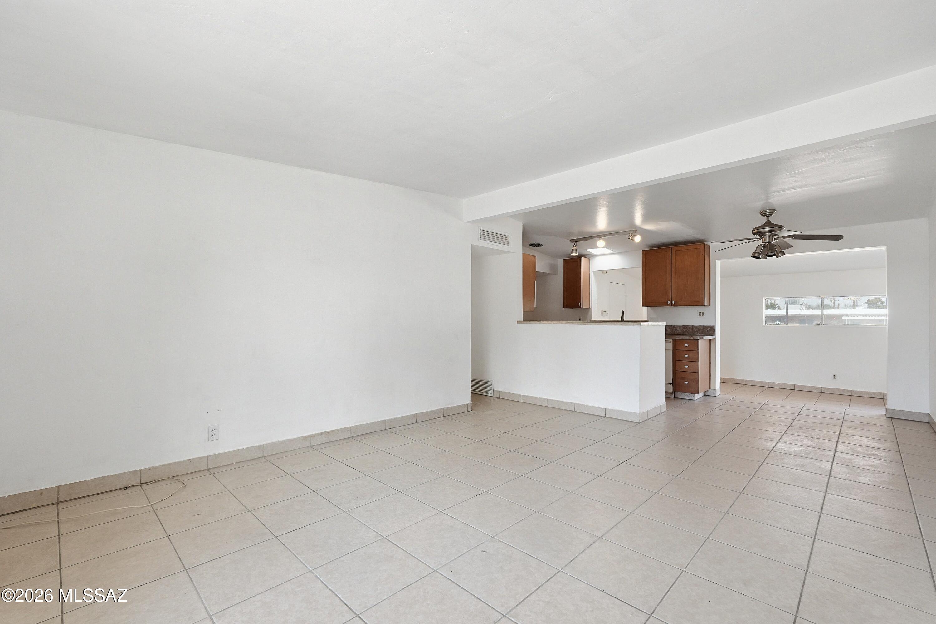 Tierra Del Sol (1-2) - Residential