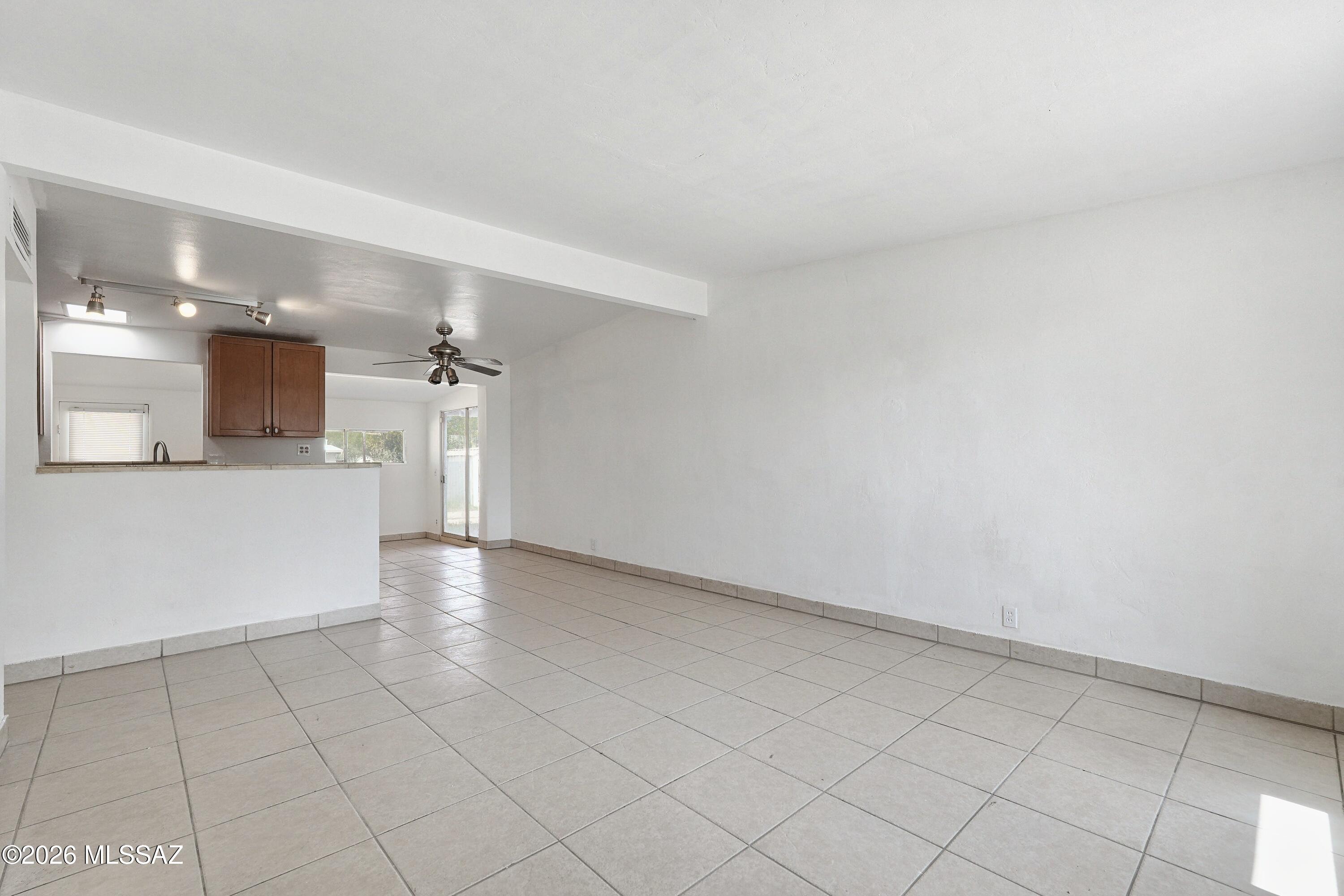 Tierra Del Sol (1-2) - Residential