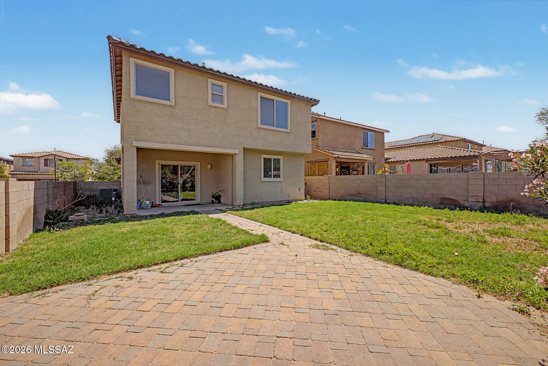 Interstate 10 and Kolb Road - Residential