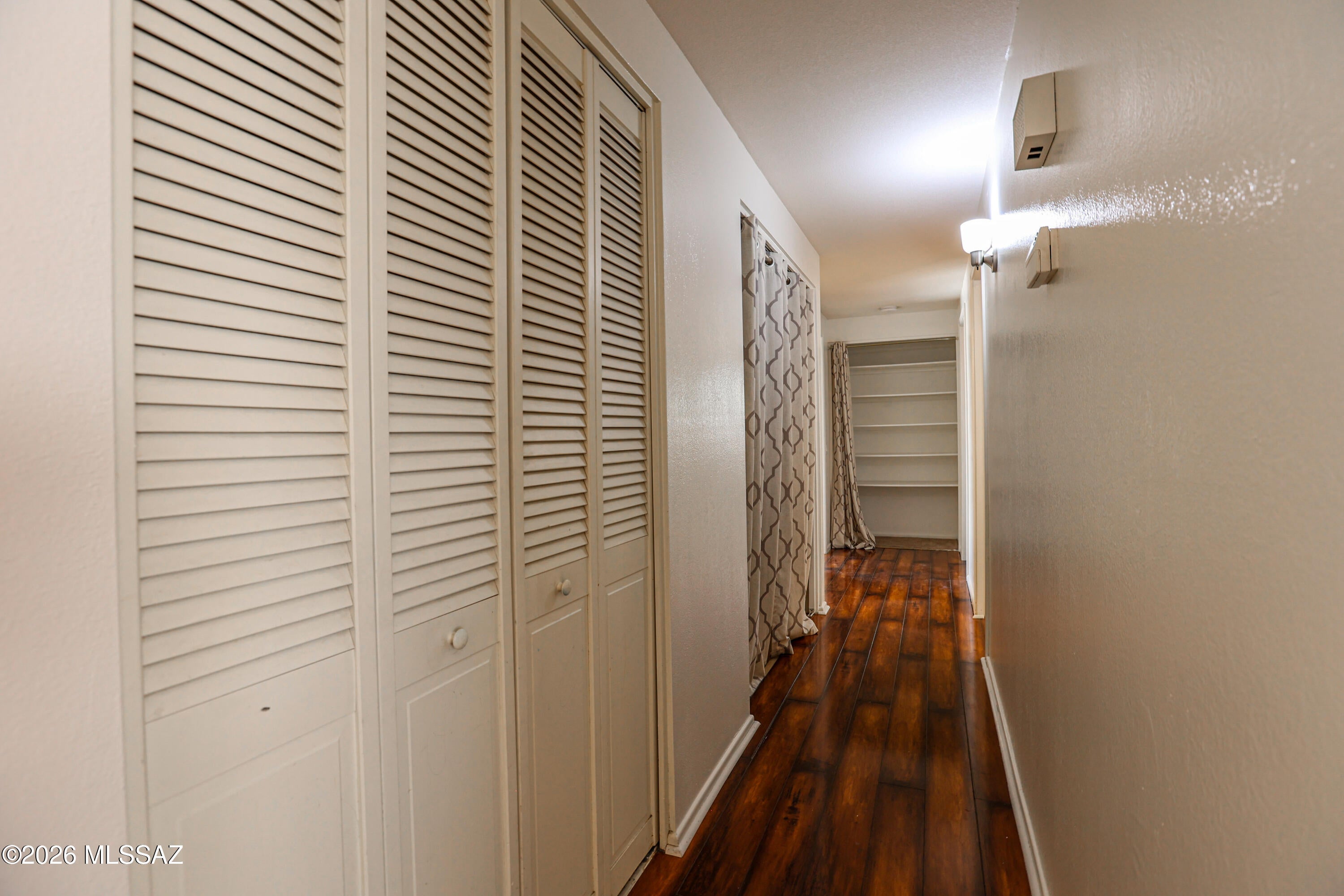 Casas Del Oeste (233-280) - Residential