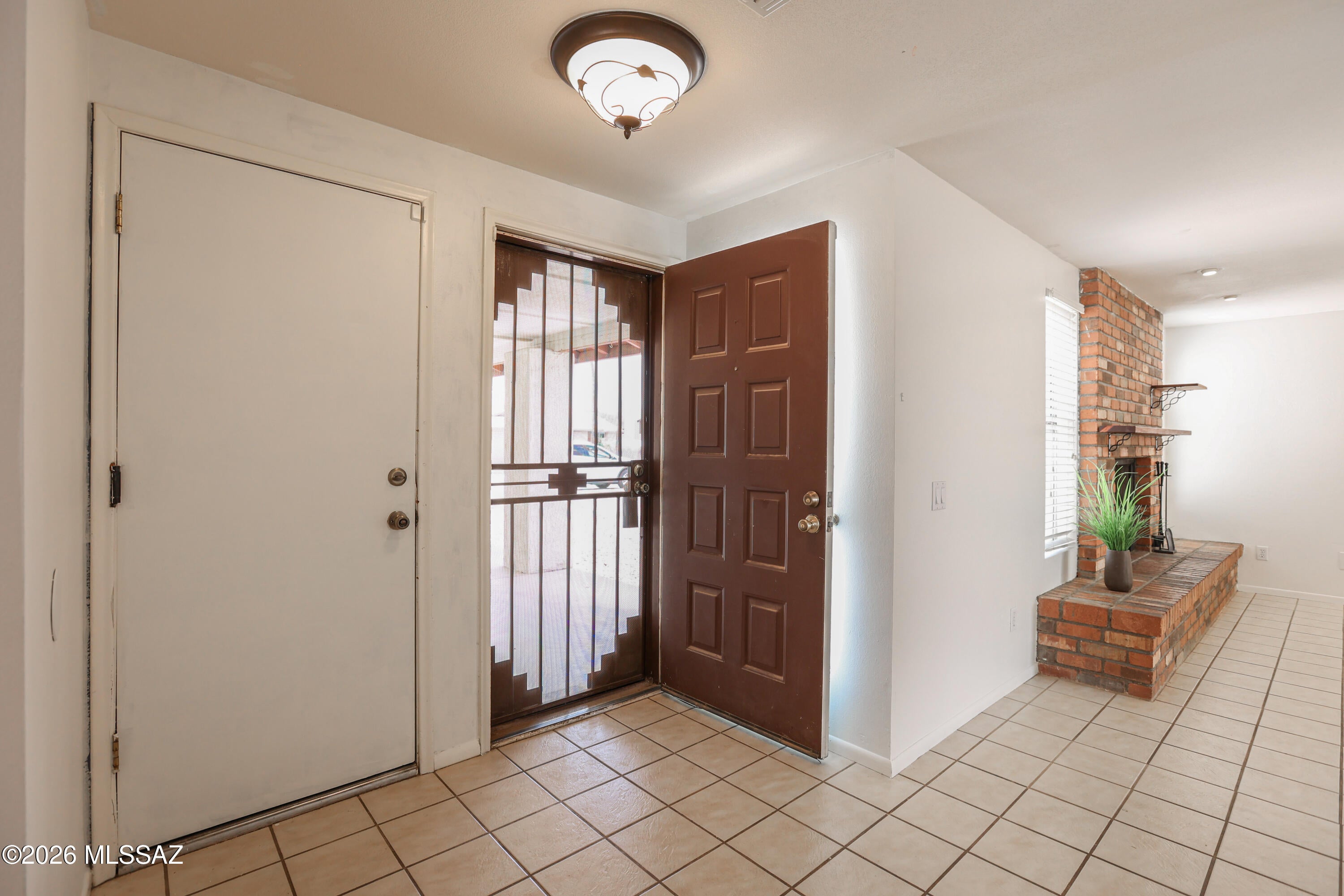 Casas Del Oeste (233-280) - Residential