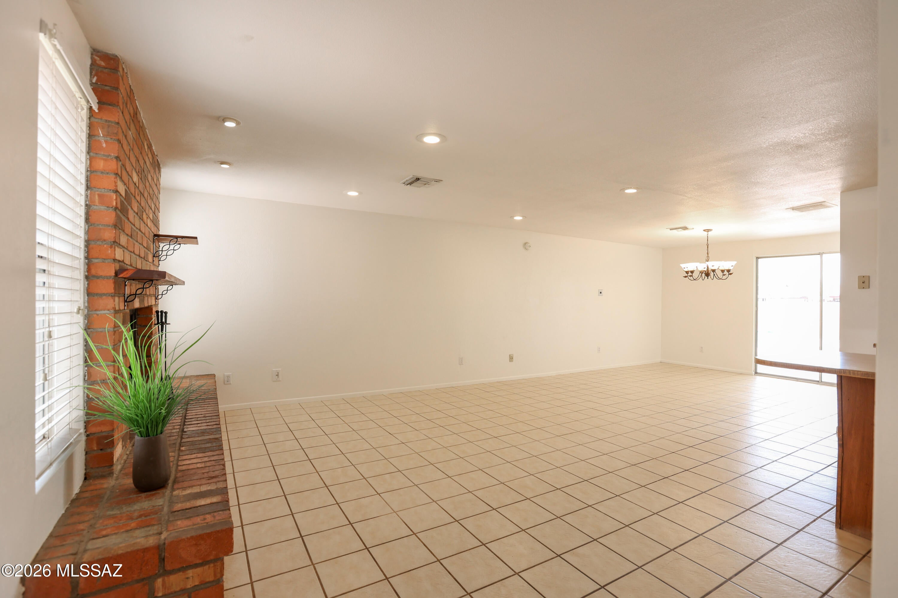 Casas Del Oeste (233-280) - Residential