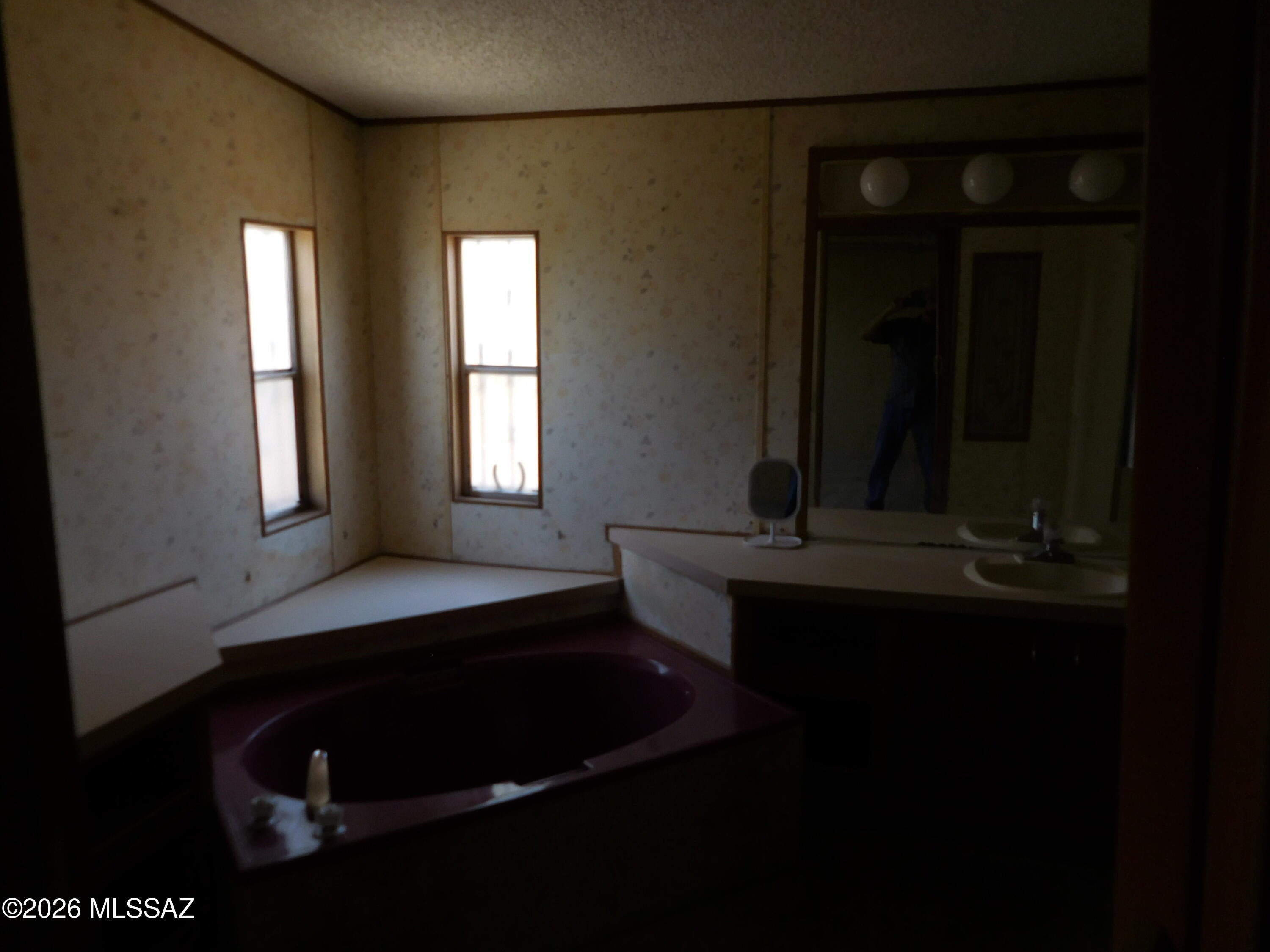 Unsubdivided - Residential