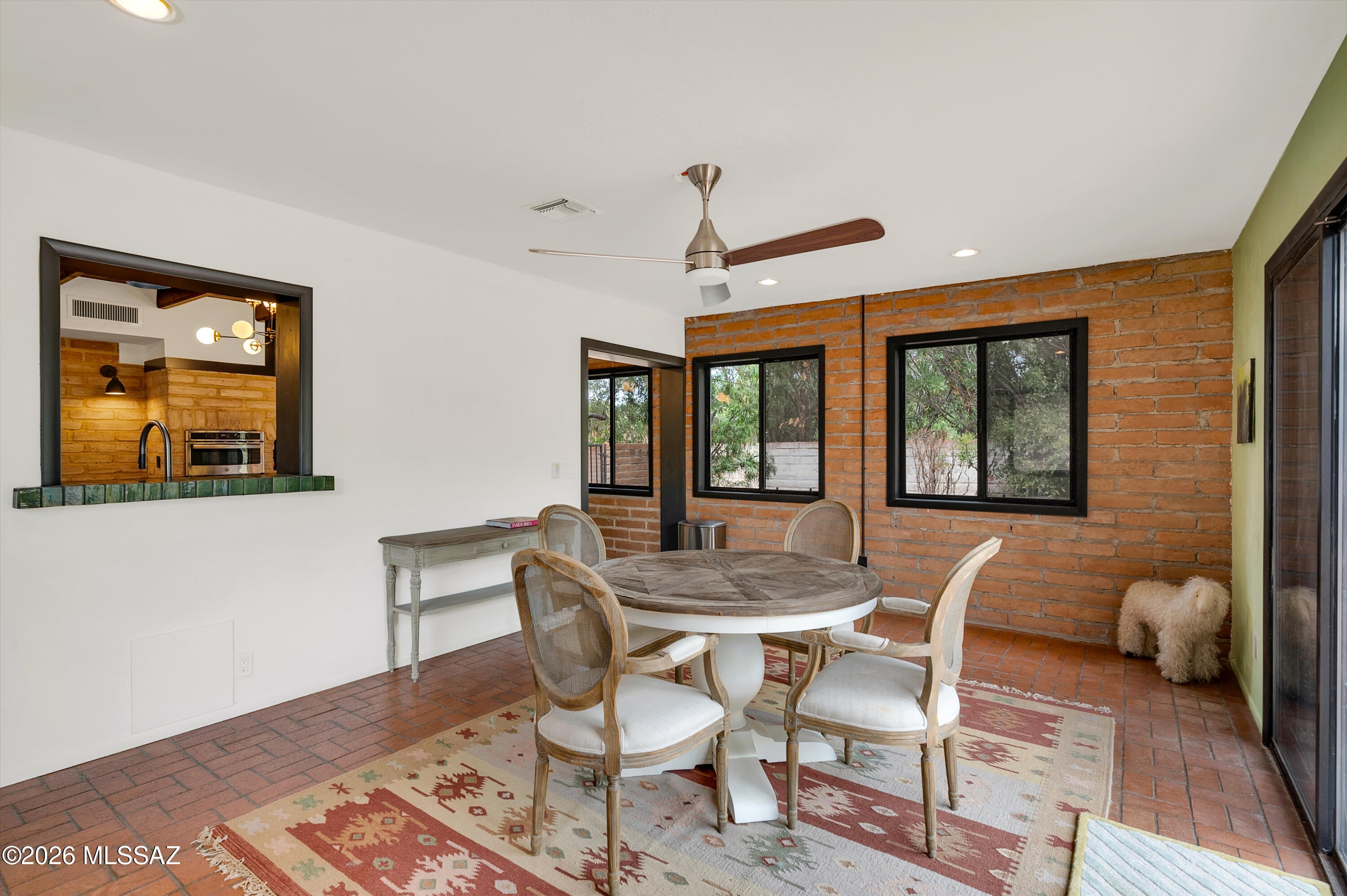 Casas Adobes Estates (466-476) - Residential