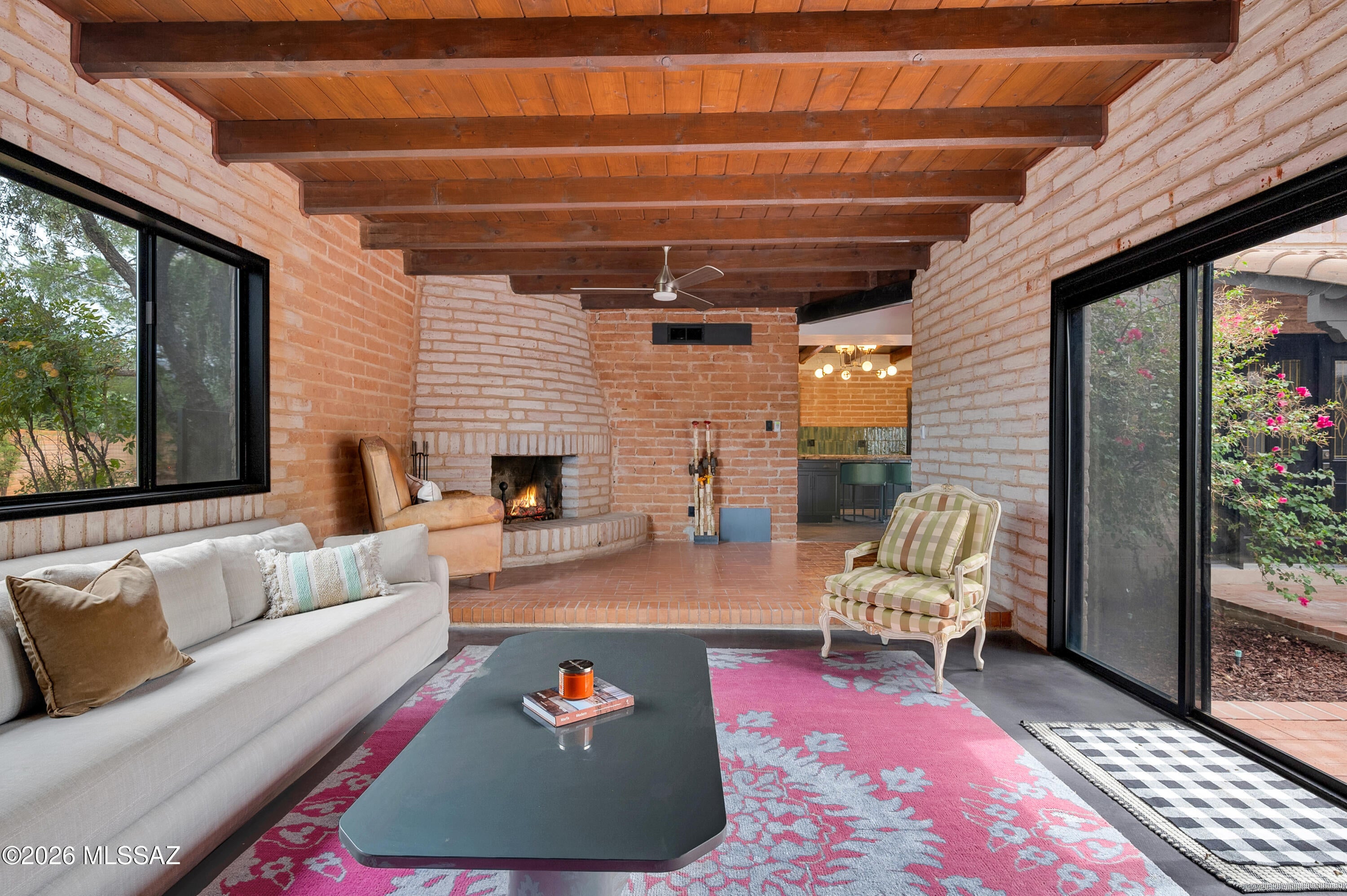 Casas Adobes Estates (466-476) - Residential