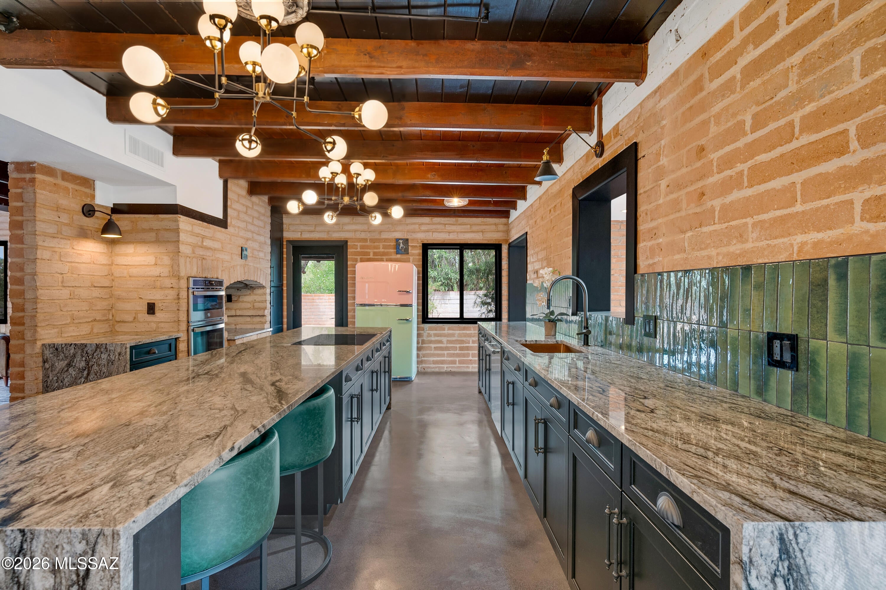 Casas Adobes Estates (466-476) - Residential