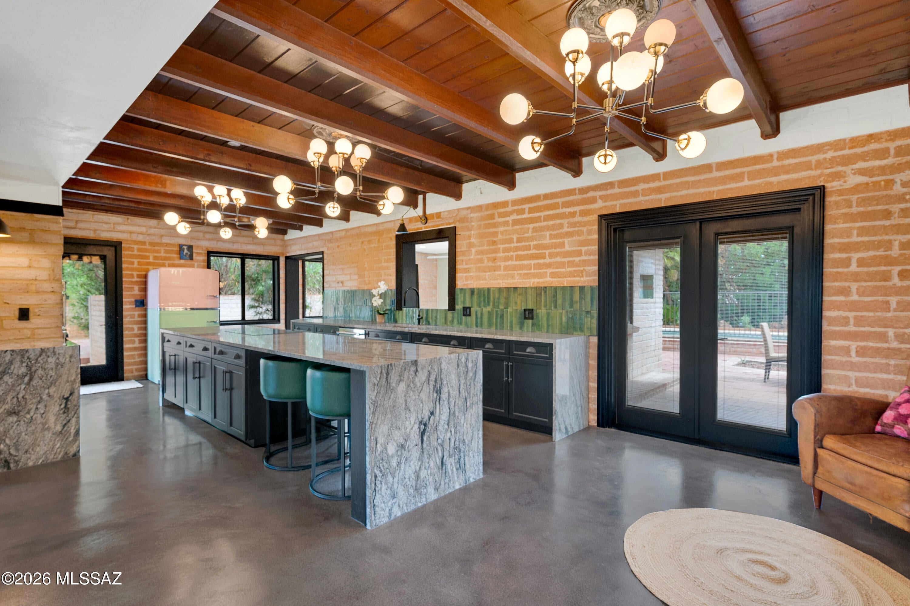 Casas Adobes Estates (466-476) - Residential