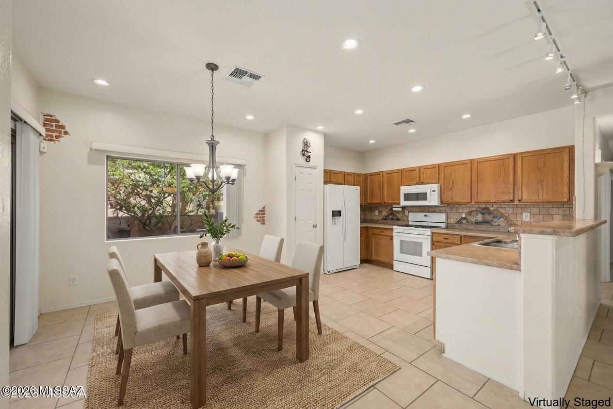 The Villages At Dove Mountain (114-234) - Residential