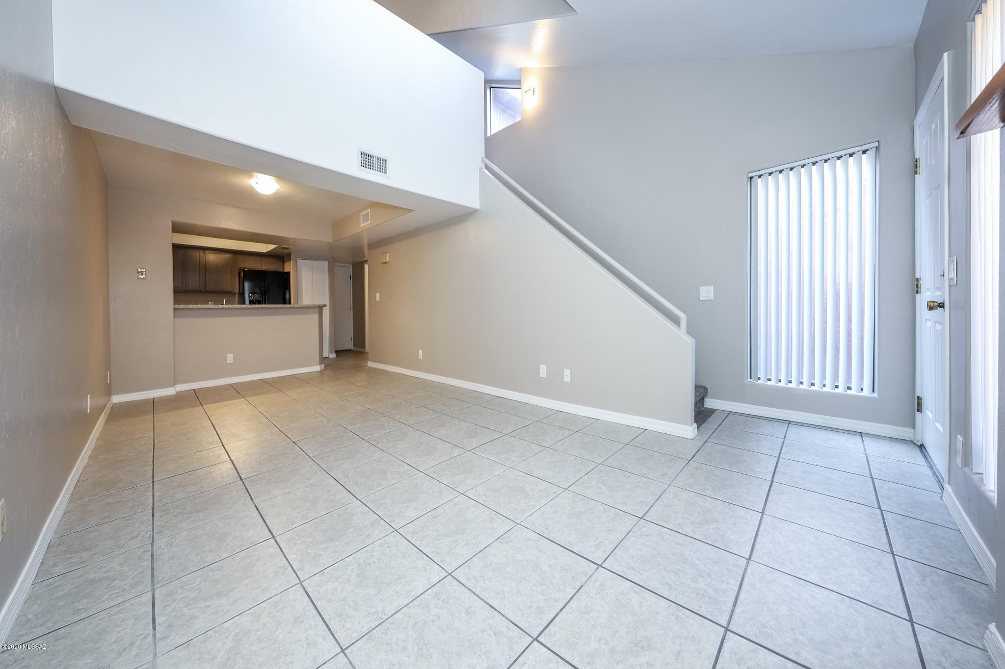 Mountain View Condos. (1-76) - Residential Lease