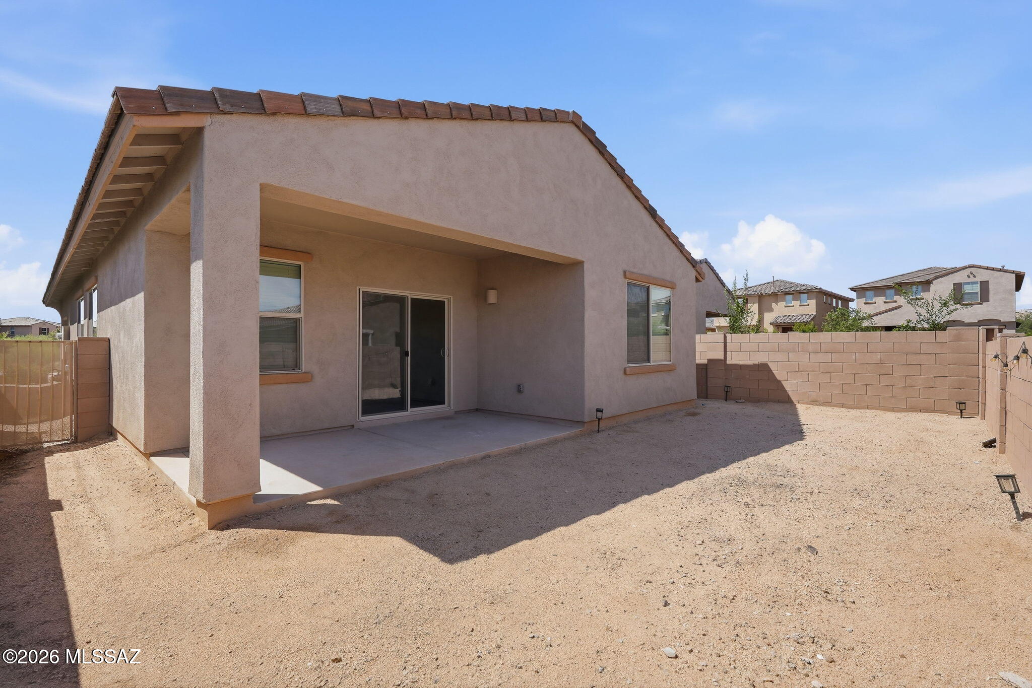 Entrada Del Pueblo - Residential