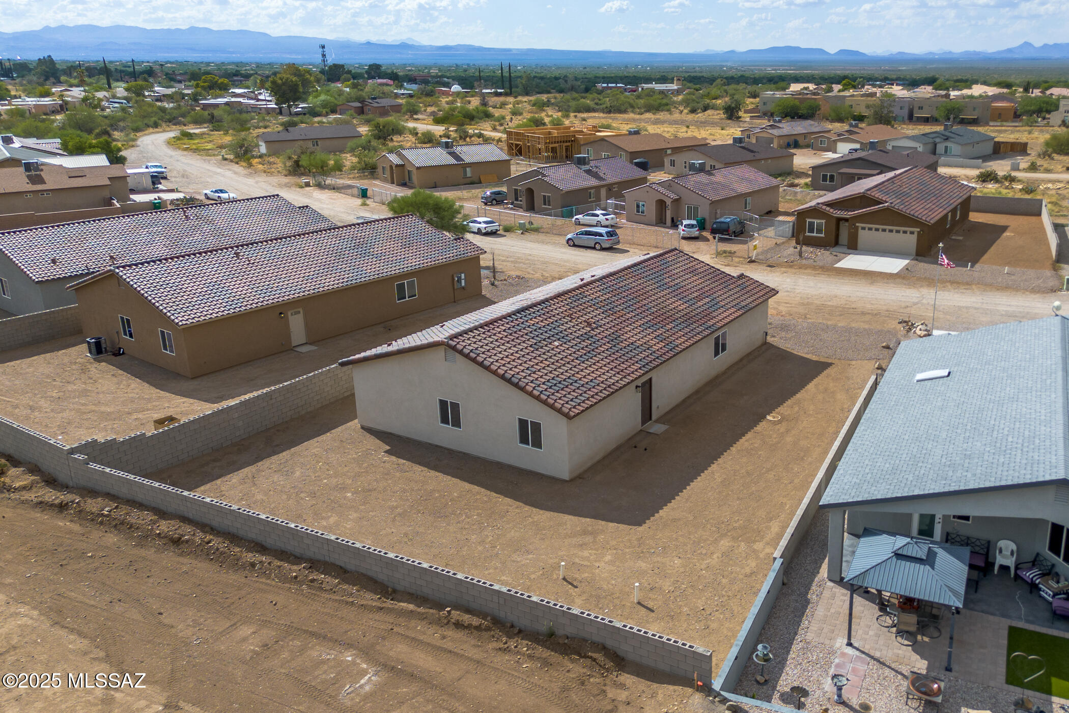 New Tucson Unit NO. 4 (1-203) - Residential