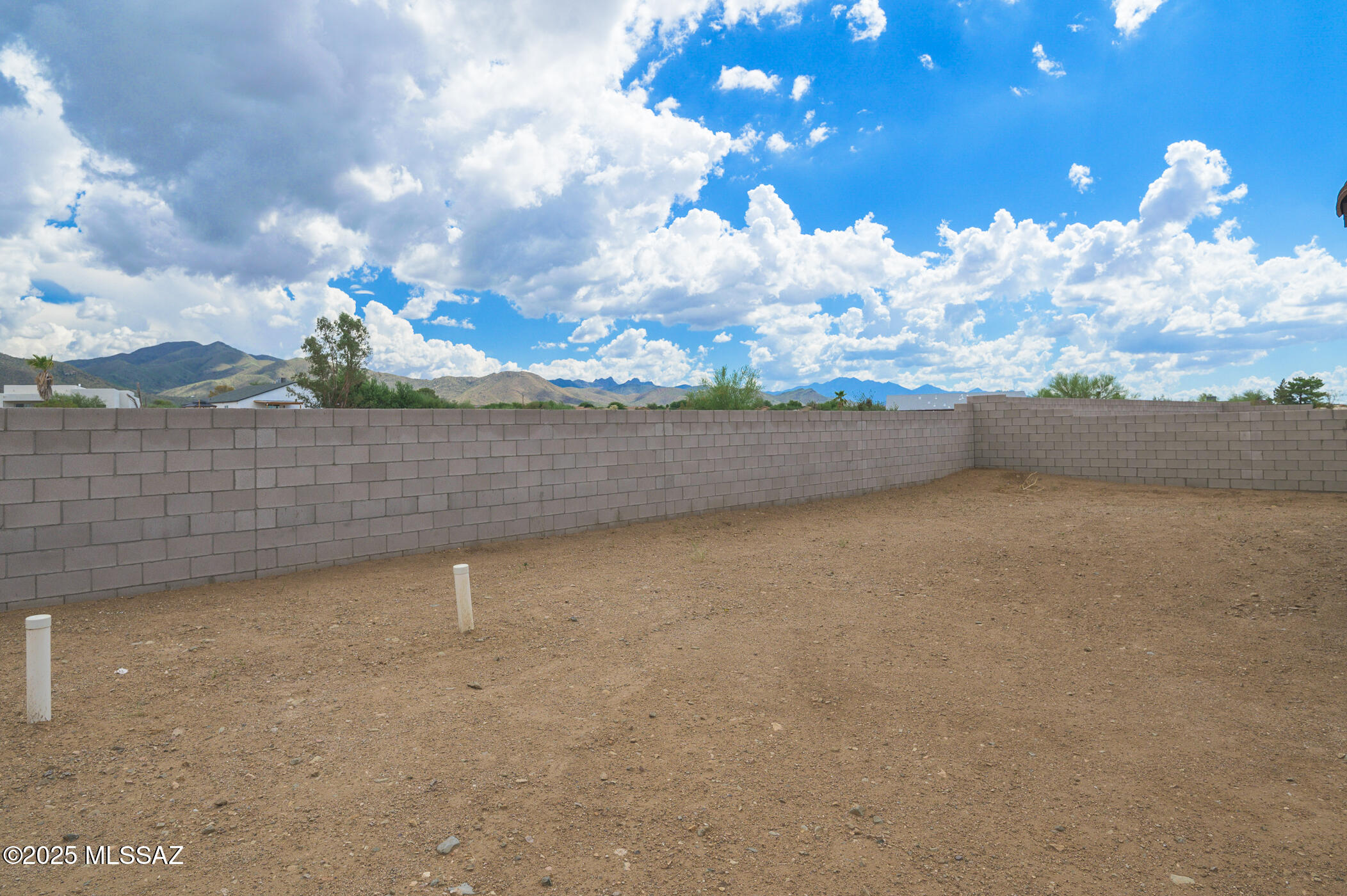 New Tucson Unit NO. 4 (1-203) - Residential