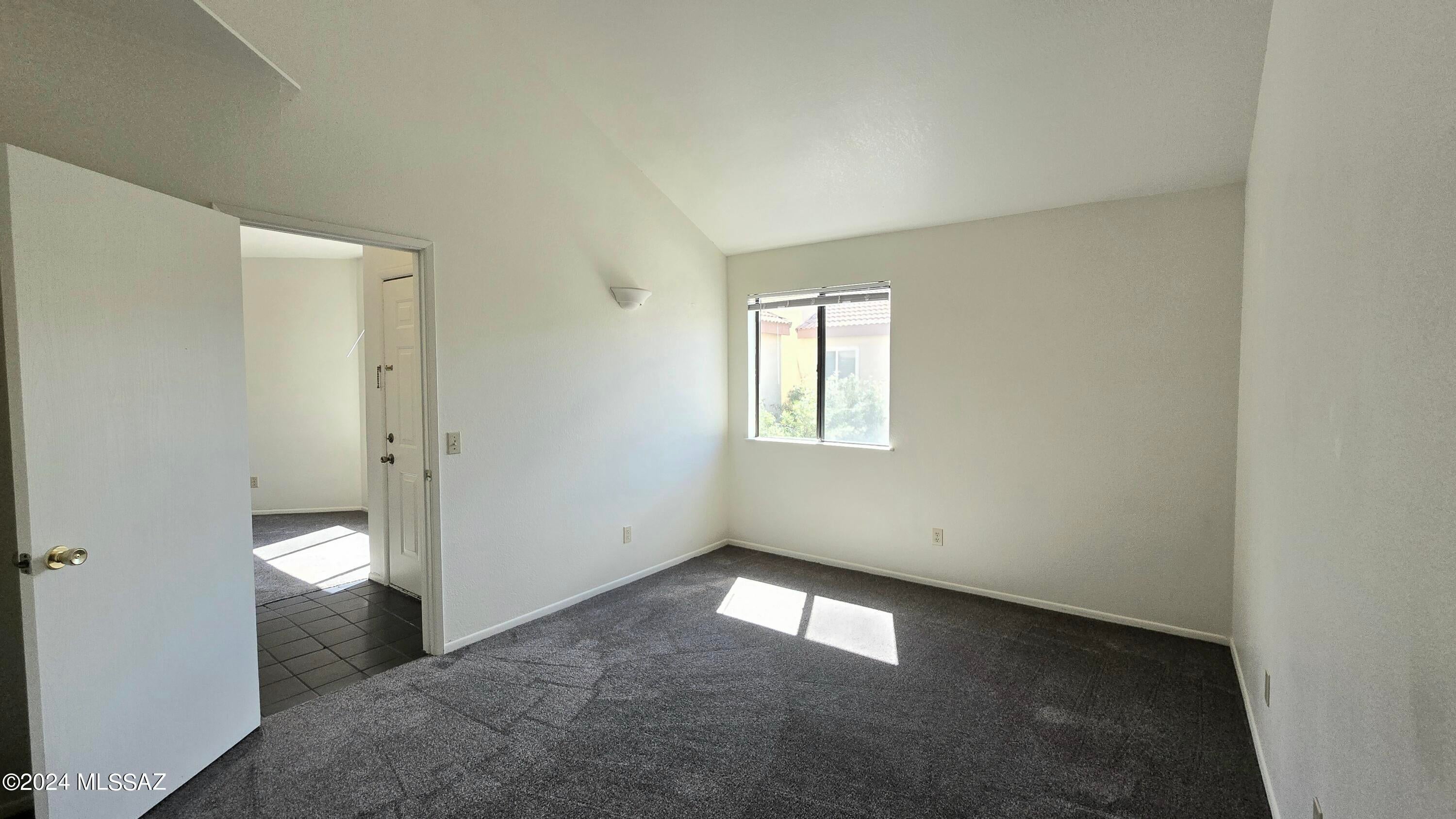 Park Plaza Condos (1-24) - Residential Lease