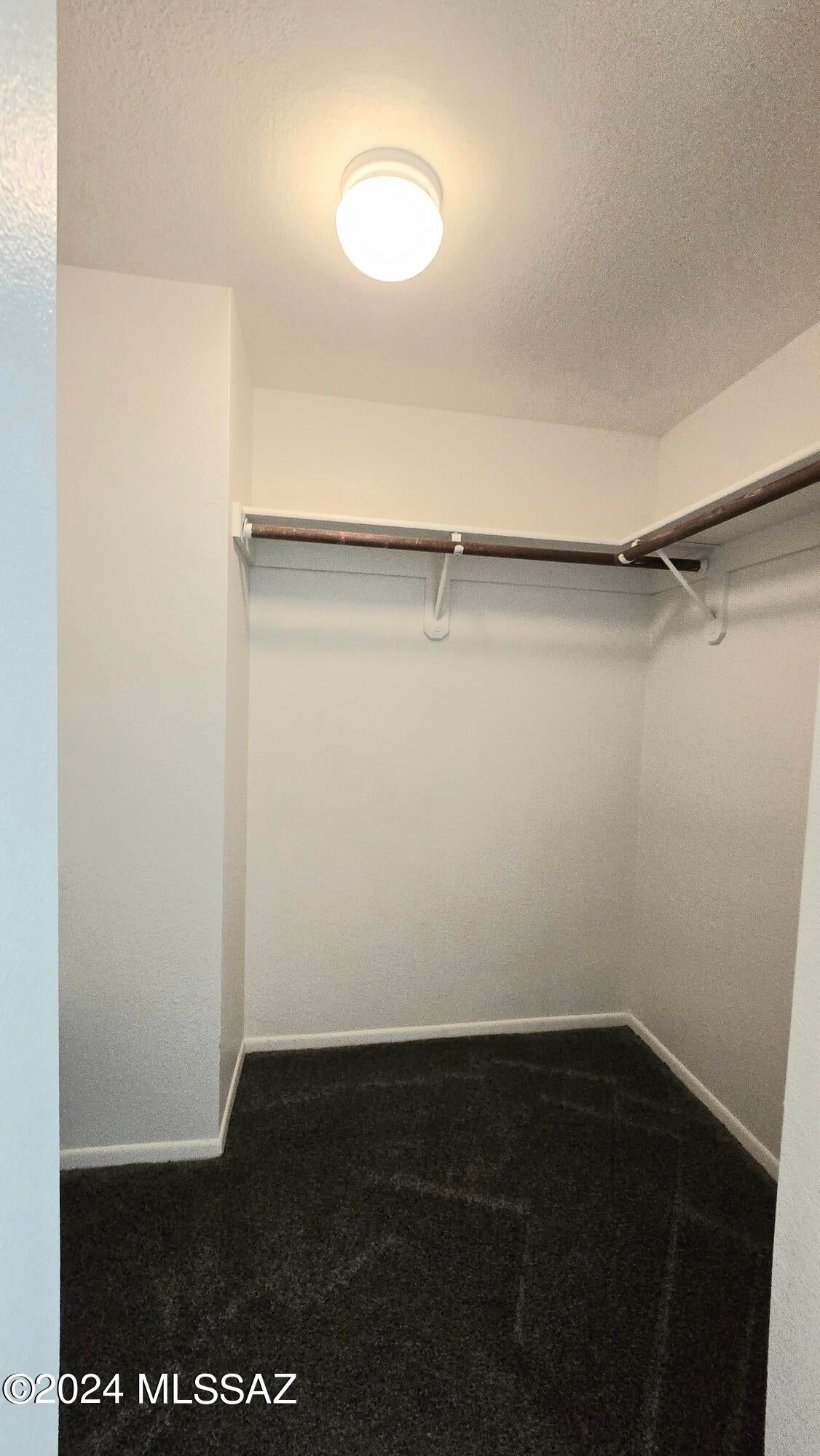 Park Plaza Condos (1-24) - Residential Lease