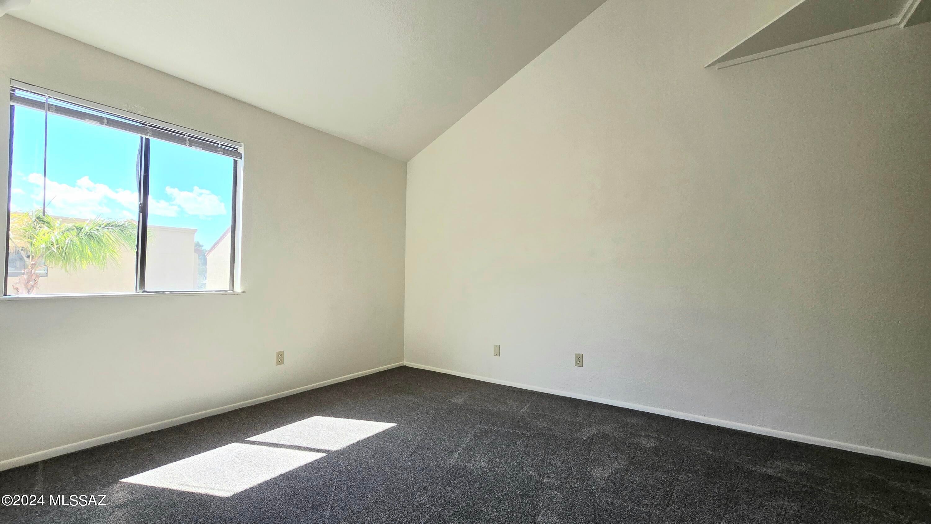 Park Plaza Condos (1-24) - Residential Lease