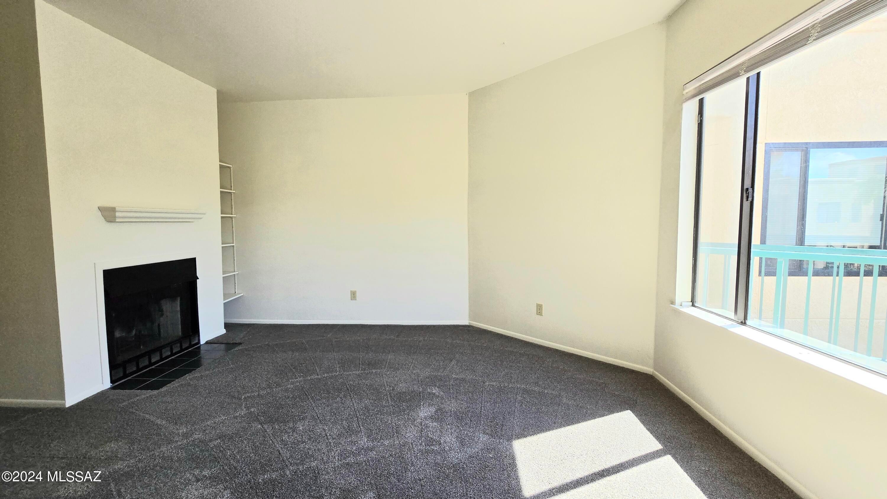 Park Plaza Condos (1-24) - Residential Lease