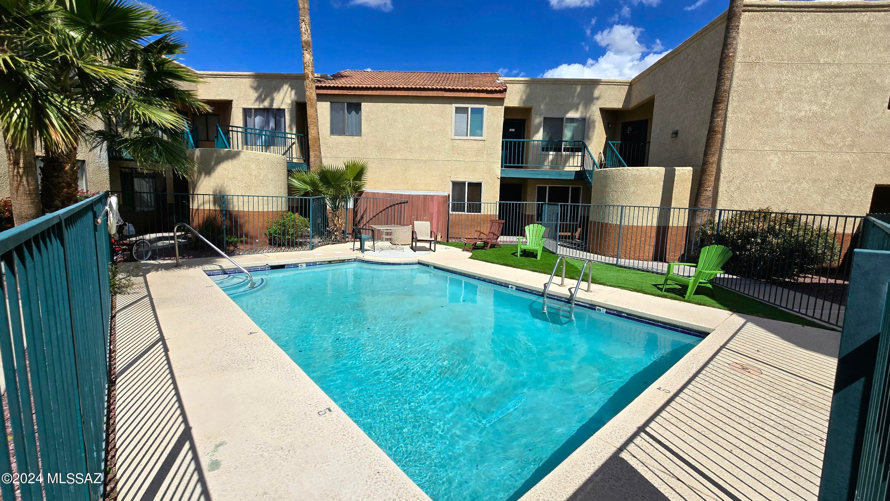Park Plaza Condos (1-24) - Residential Lease