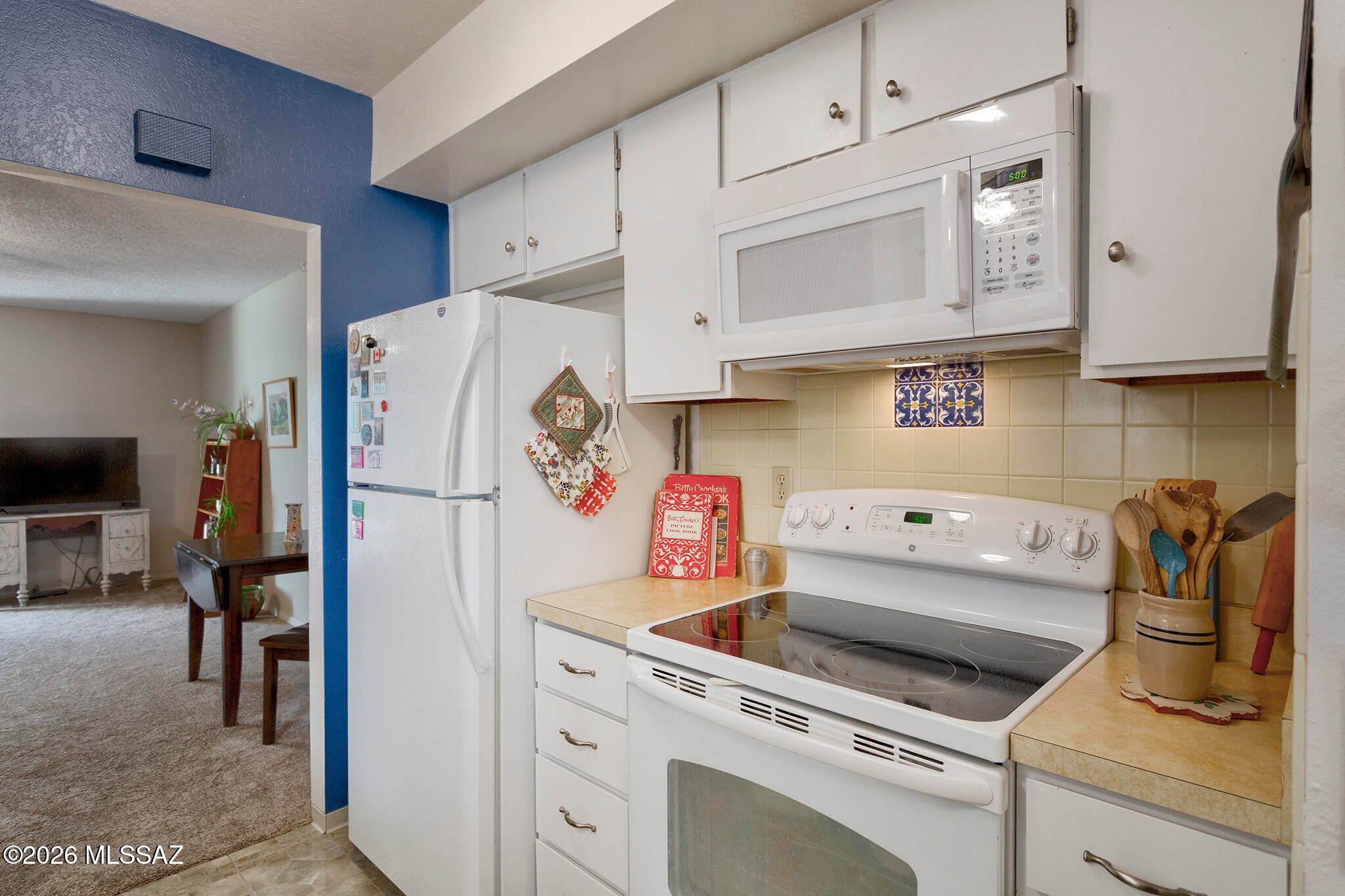 Green Valley Desert Meadows Townhouses (82-197) - Residential