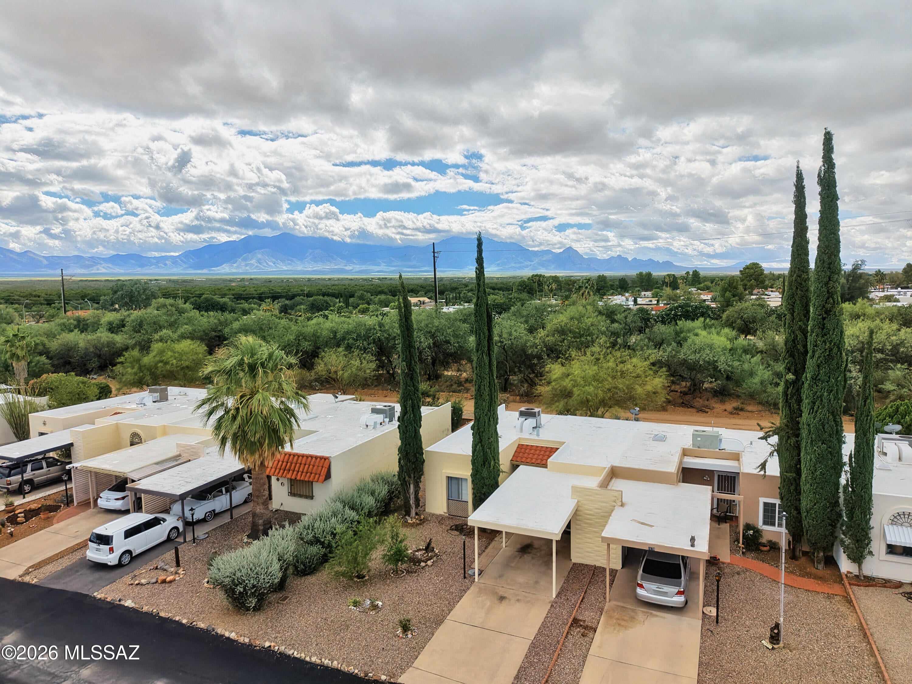 Green Valley Desert Meadows Townhouses (82-197) - Residential