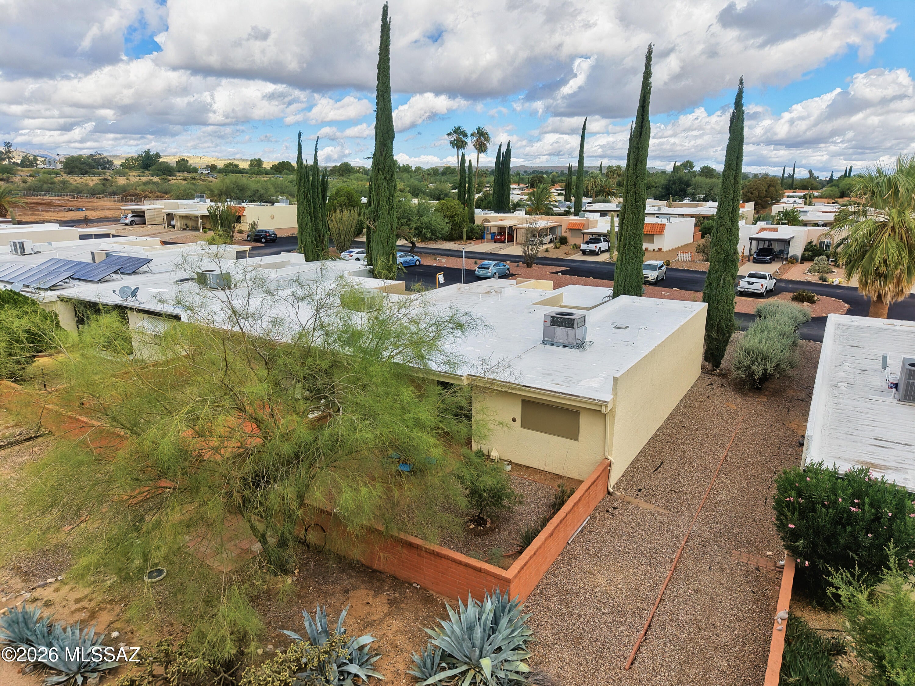 Green Valley Desert Meadows Townhouses (82-197) - Residential