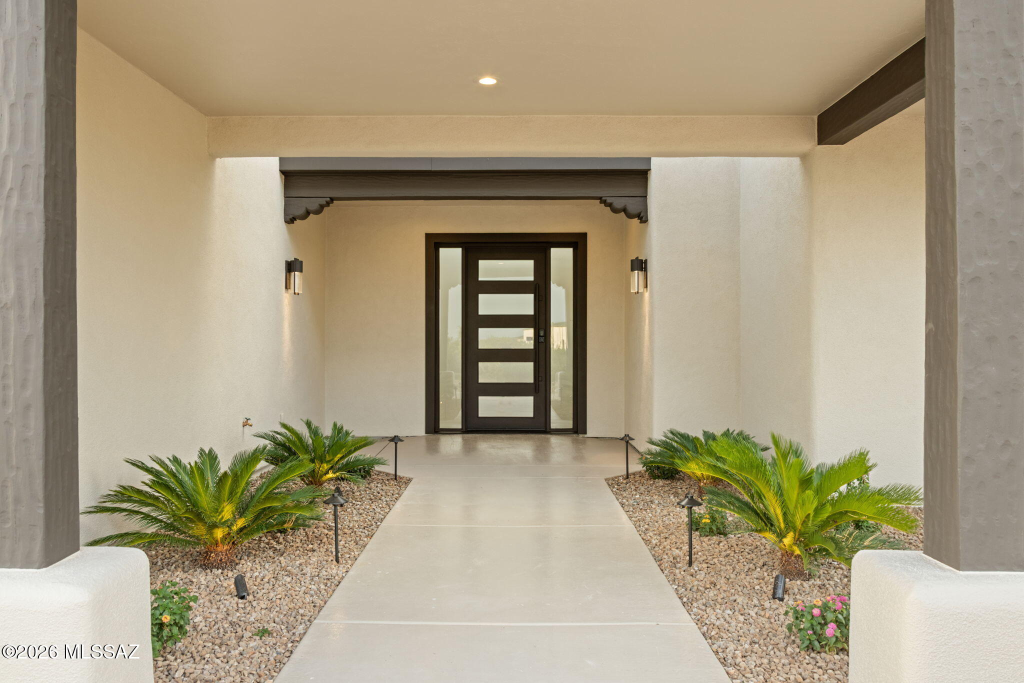 La Cholla Airpark - Residential