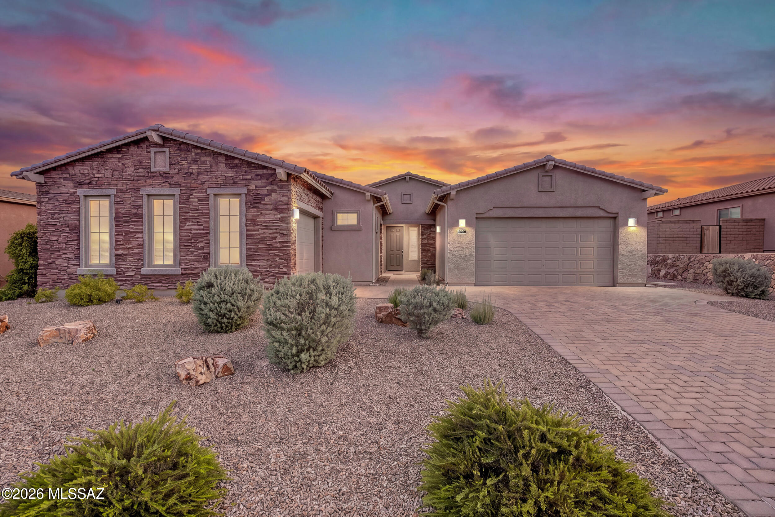 Los Saguaros At Dove Mountain SQ20121640199 - Residential