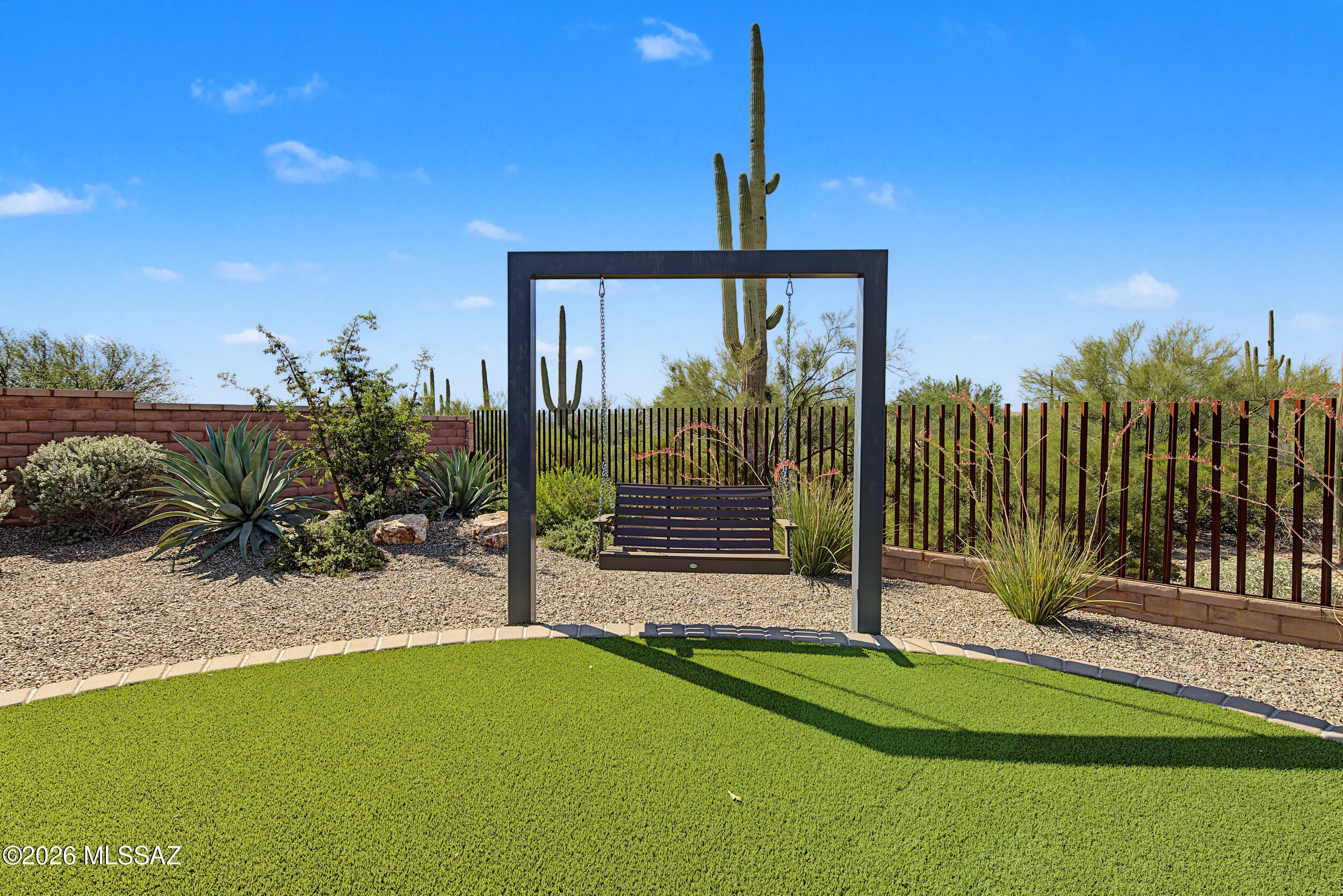 Los Saguaros At Dove Mountain SQ20121640199 - Residential