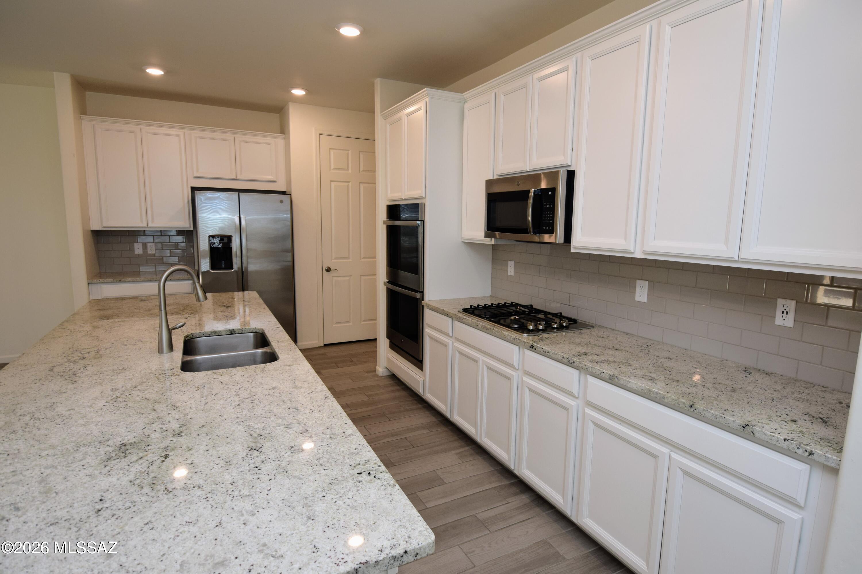 North Star Ranch Replat (1-37) - Residential Lease
