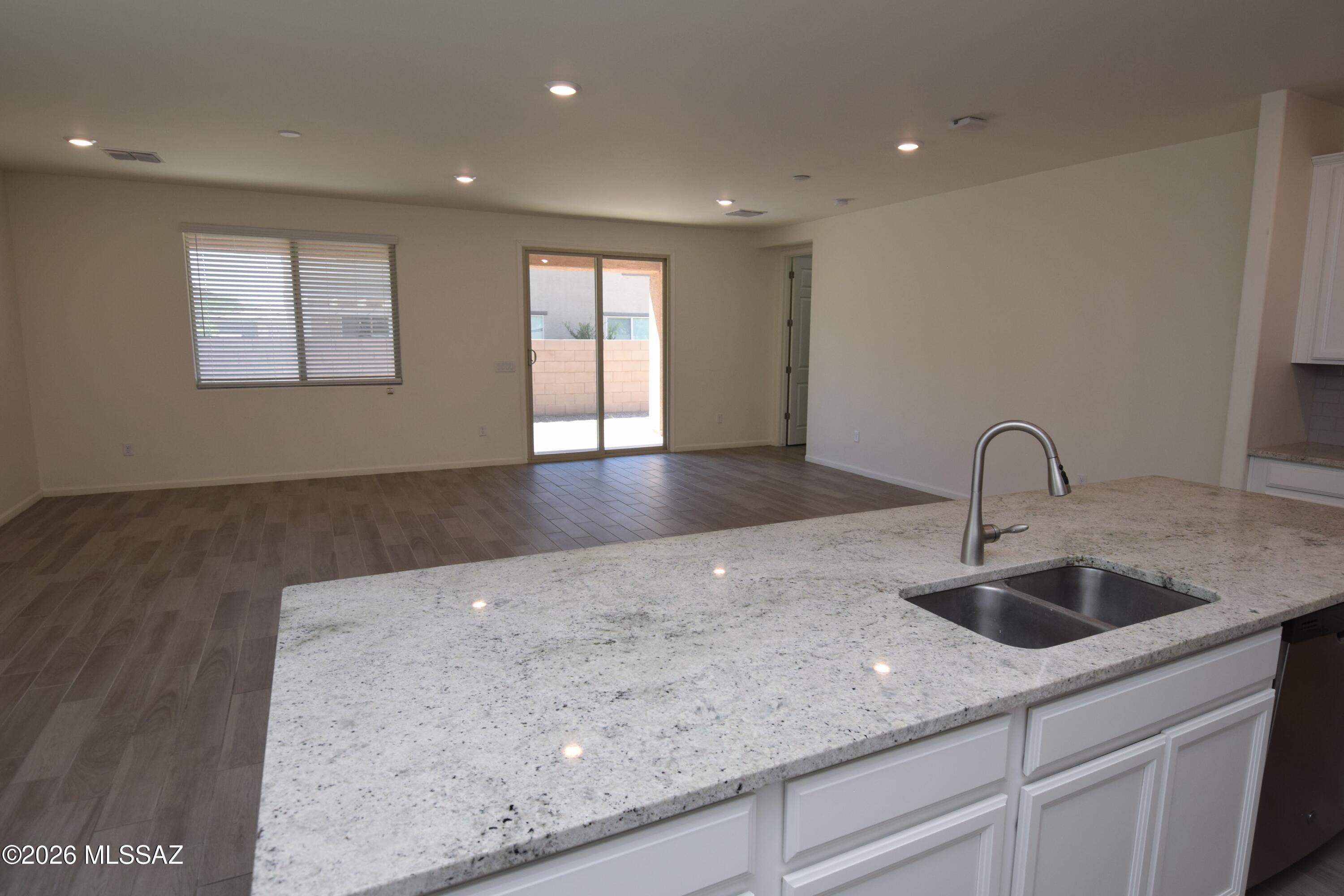 North Star Ranch Replat (1-37) - Residential Lease